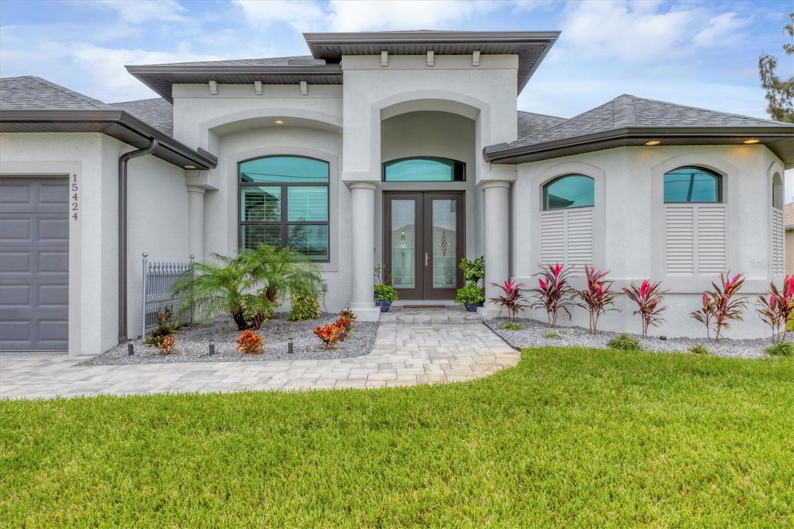 Details for 15424 Lakeland Circle, PORT CHARLOTTE, FL 33981