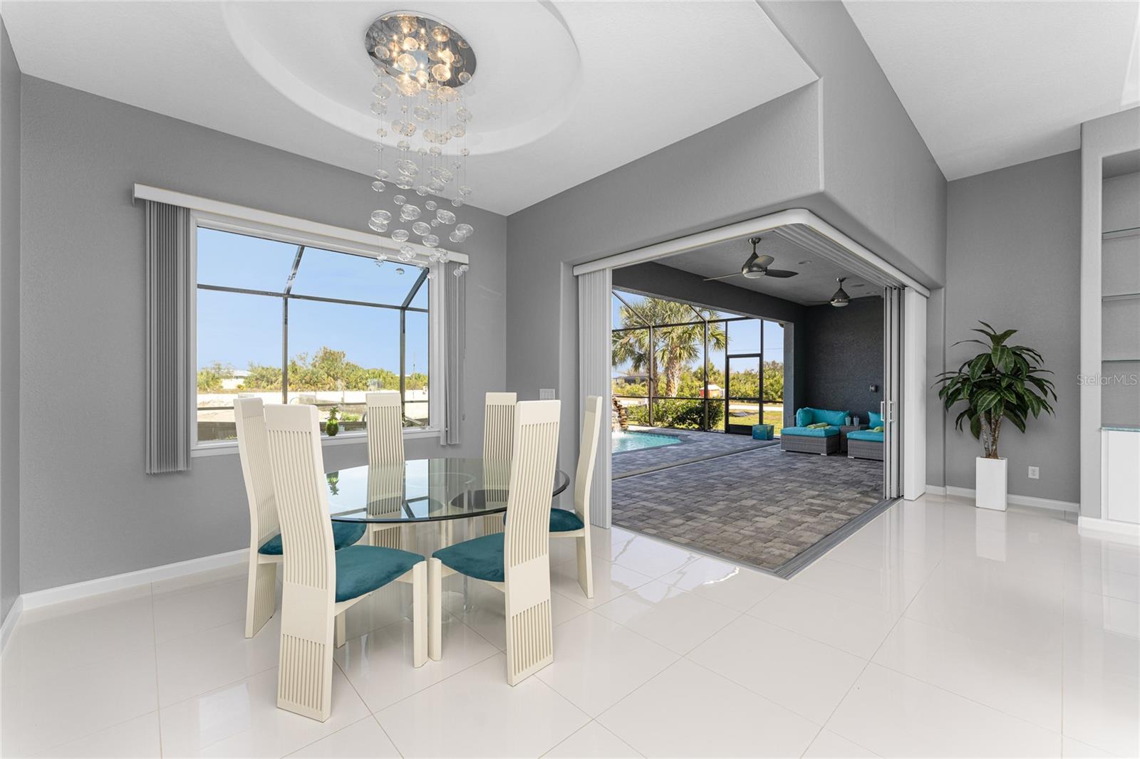 Image 23 of 55 For 14344 Amestoy Avenue