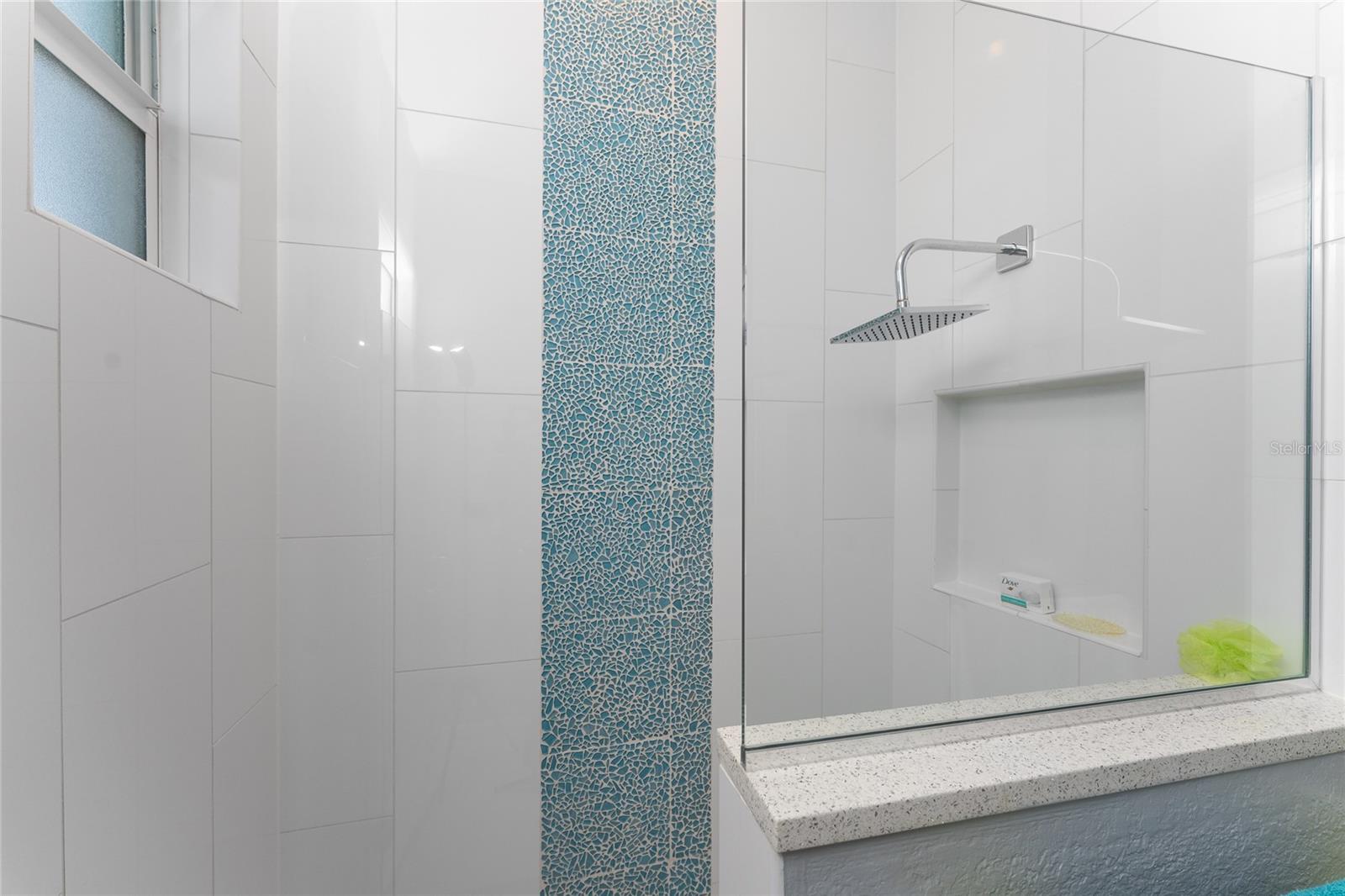 Image 28 of 55 For 14344 Amestoy Avenue