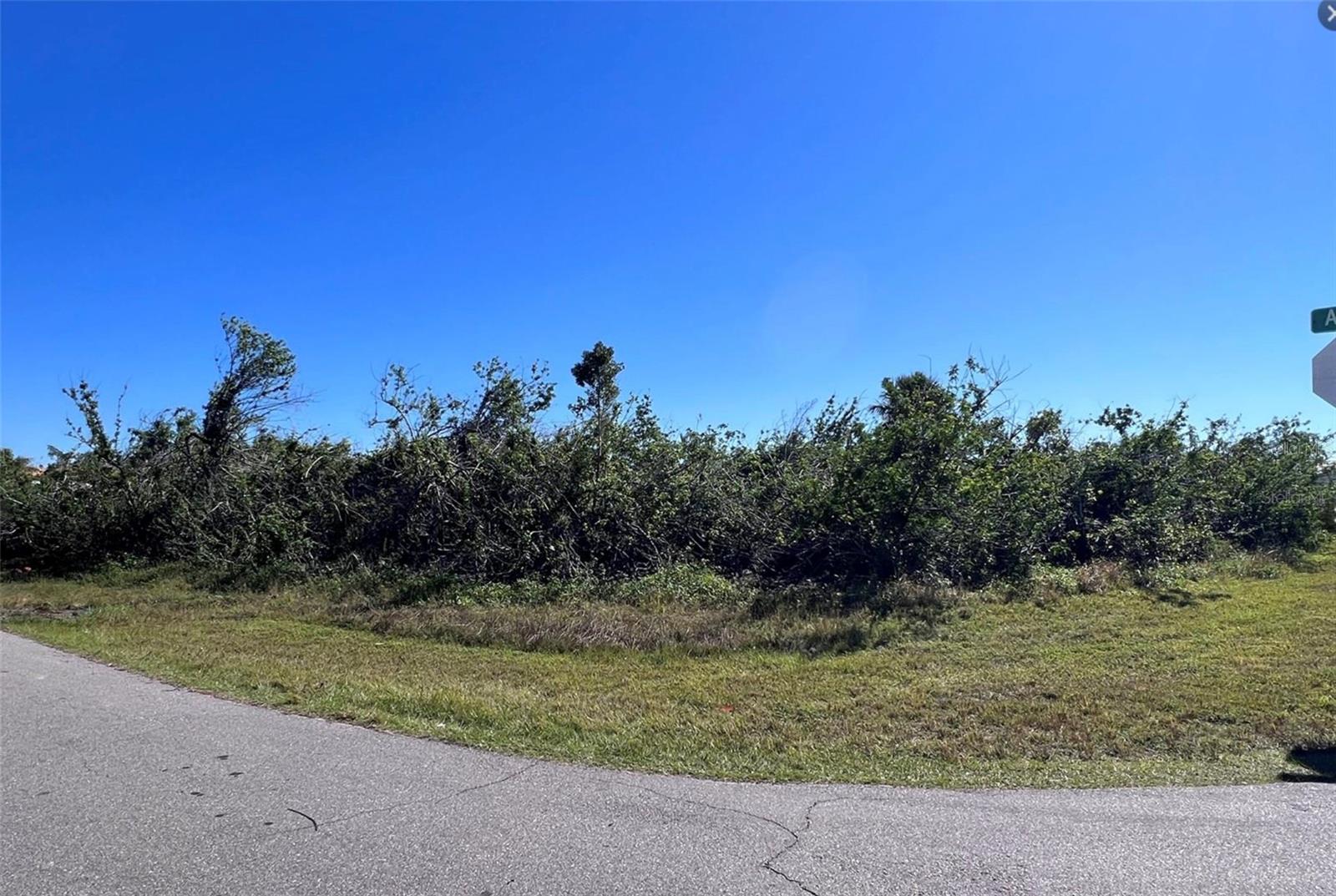 Image 4 of 8 For 15531 Aqua Circle