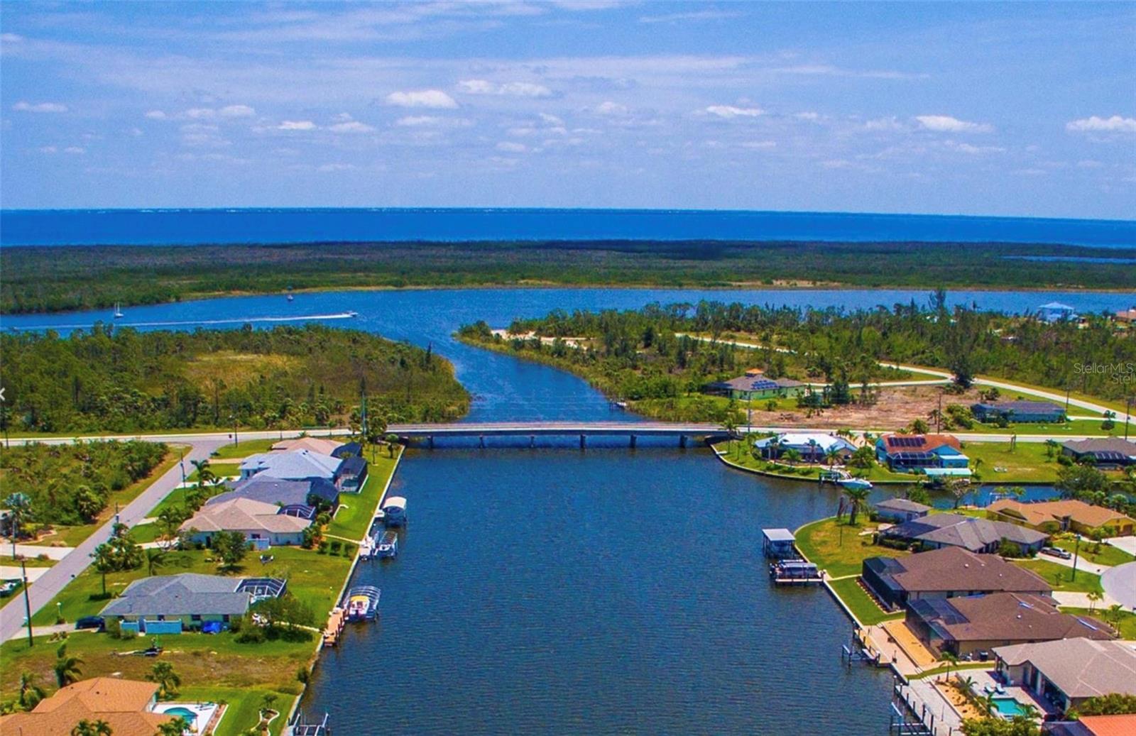 Image 6 of 8 For 15531 Aqua Circle