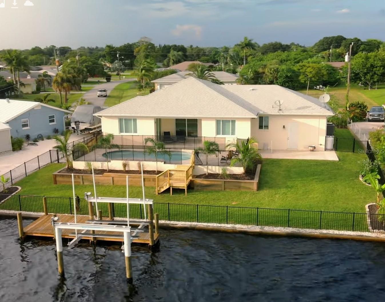 Details for 191 Waterway Drive Nw, PORT CHARLOTTE, FL 33952