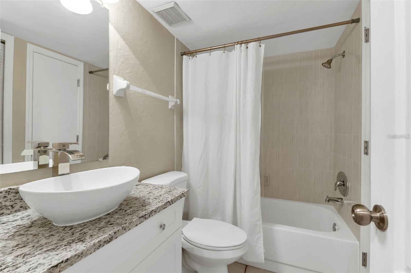 Image 15 of 32 For 22523 Westchester Boulevard B204