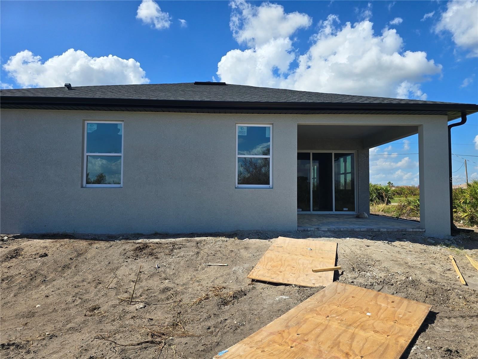 Image 4 of 61 For 384 Baytree Drive