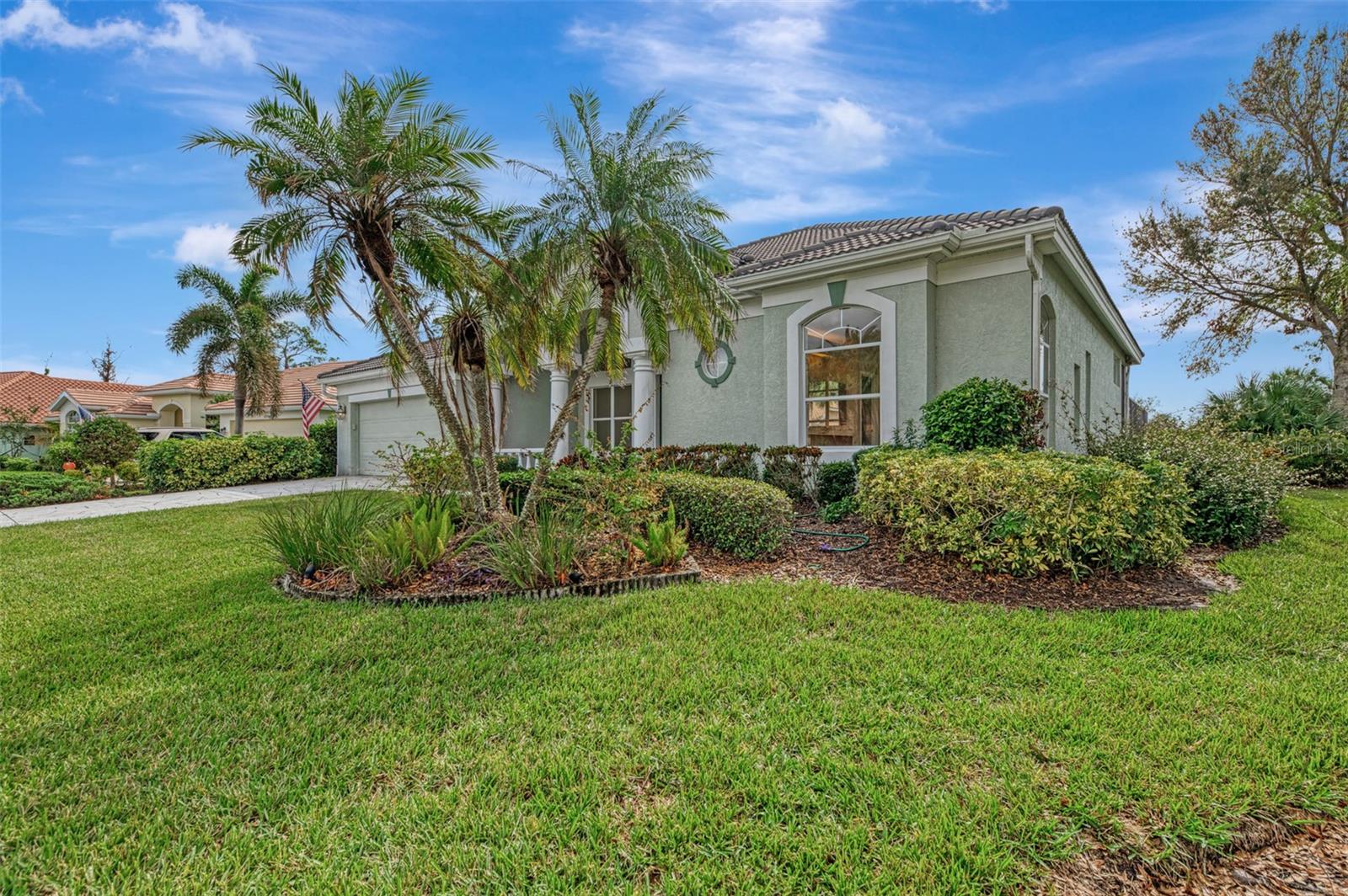 Image 4 of 89 For 13783 Palmetto Point Court