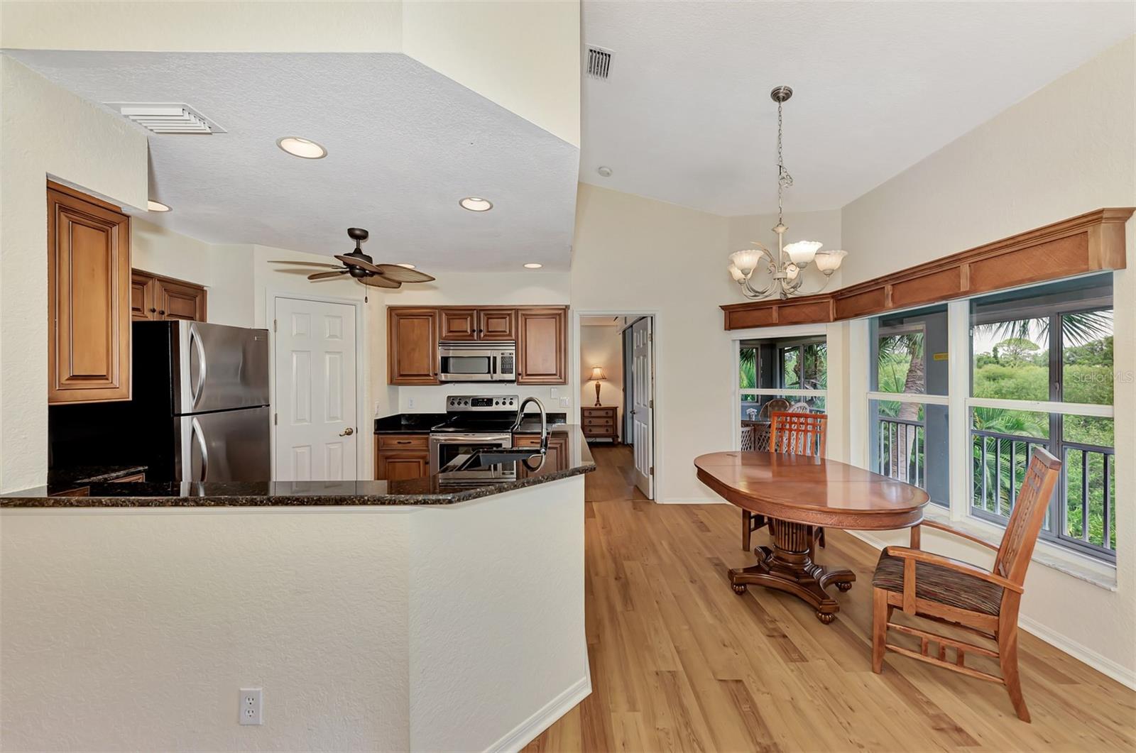 Image 17 of 71 For 14080 Willow Glen Court 233