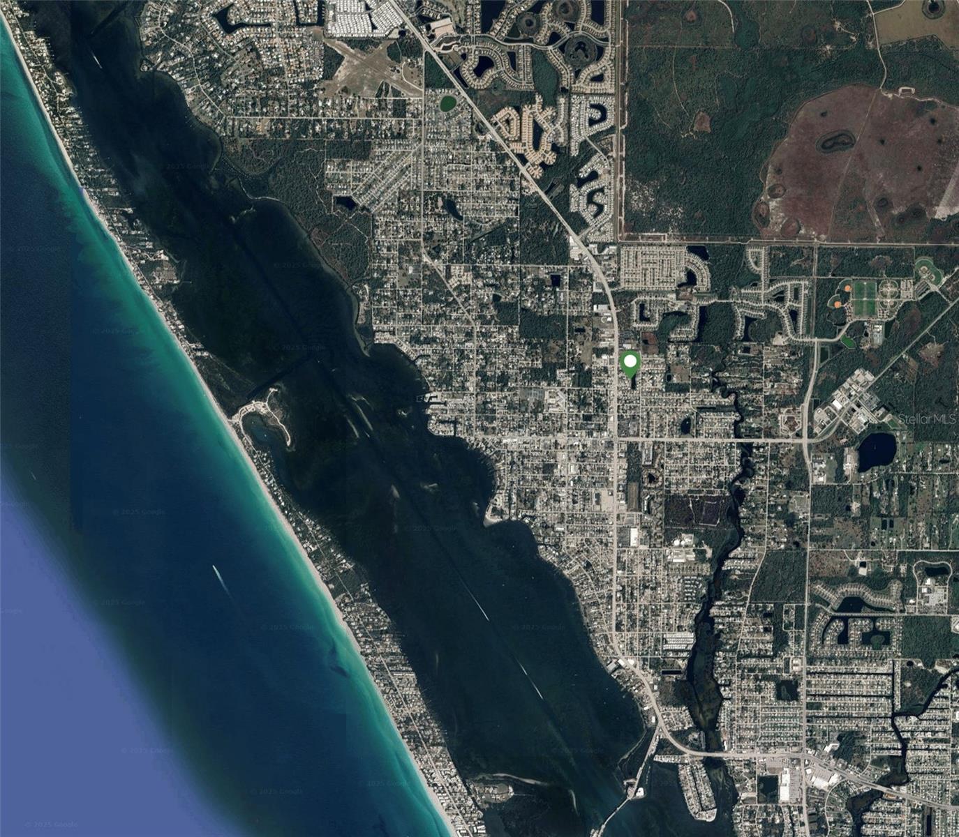 Image 43 of 44 For 42 Caroll Circle