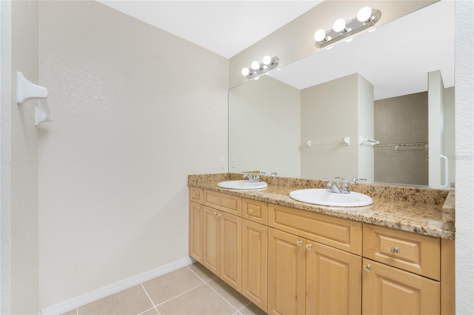 Image 31 of 51 For 289 White Marsh Lane