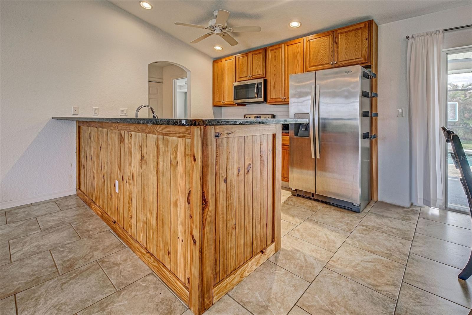 Image 9 of 40 For 209 Broadmoor Lane