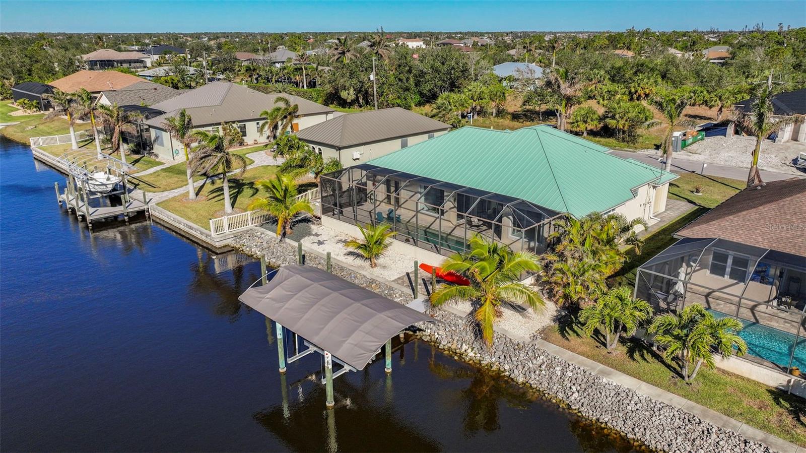 Listing photo id 44 for 9567 Honeymoon Drive