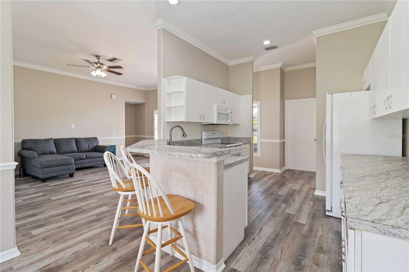 Image 8 of 27 For 792 Lehigh Road