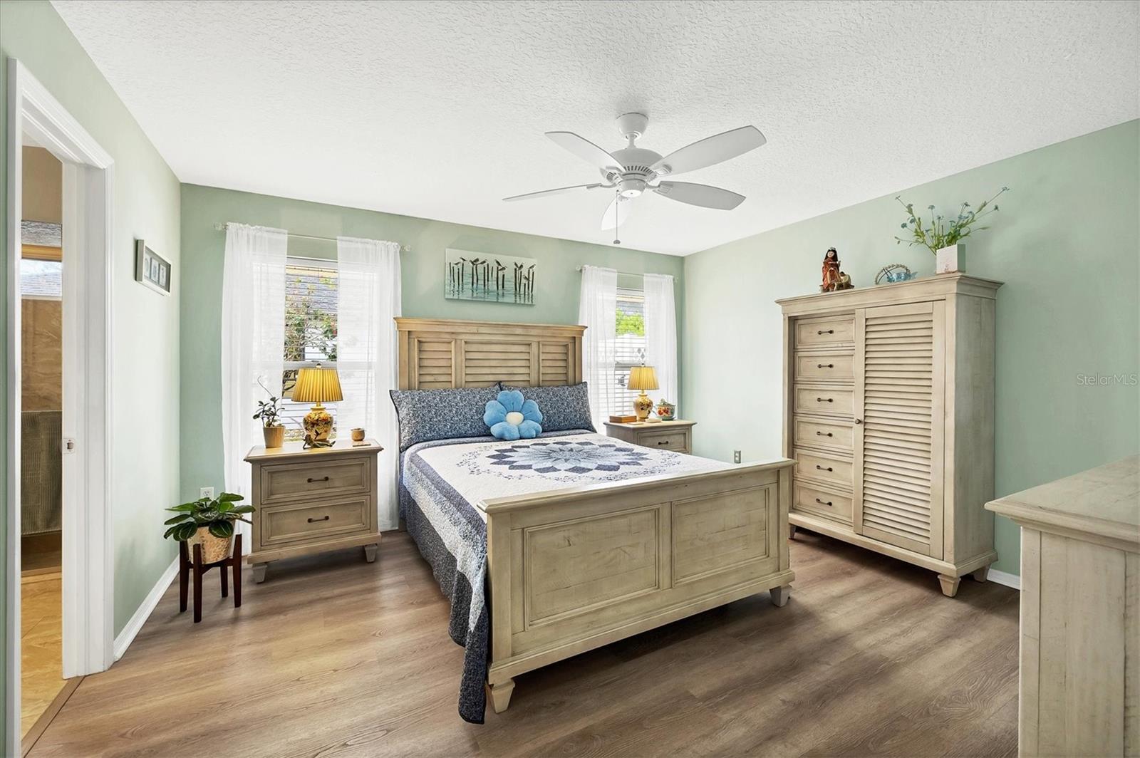 Image 15 of 33 For 9266 Carnation Avenue