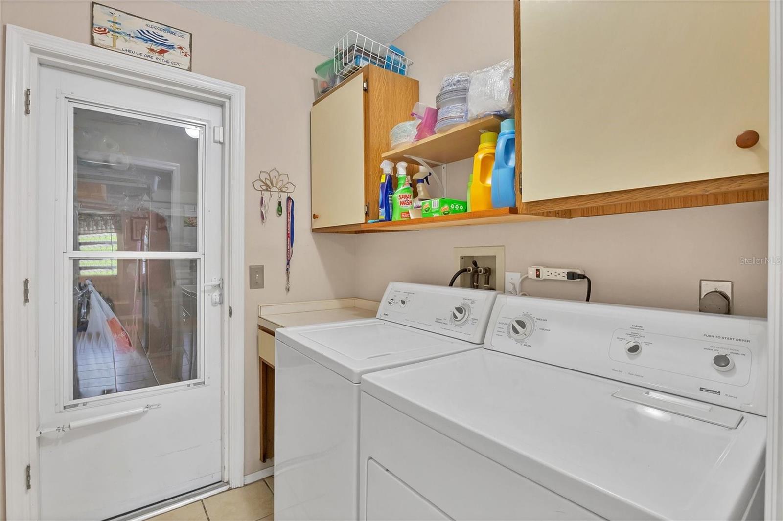 Image 22 of 33 For 9266 Carnation Avenue