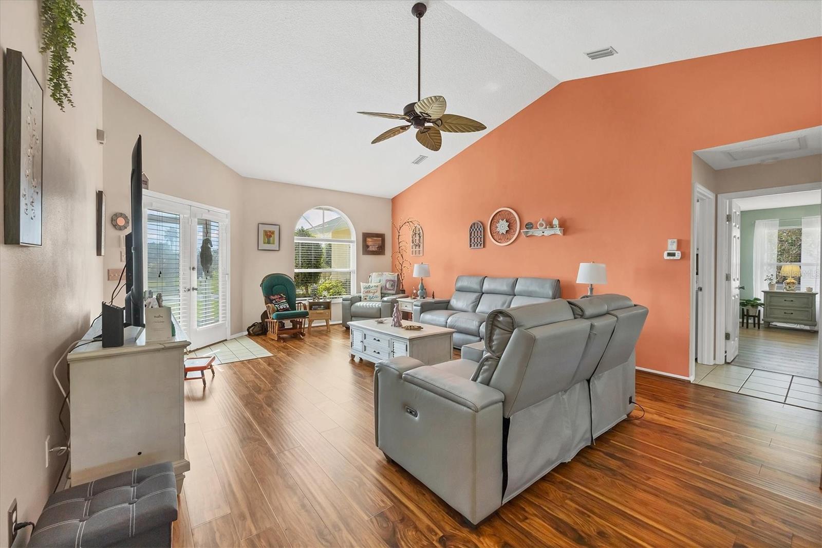 Image 4 of 33 For 9266 Carnation Avenue