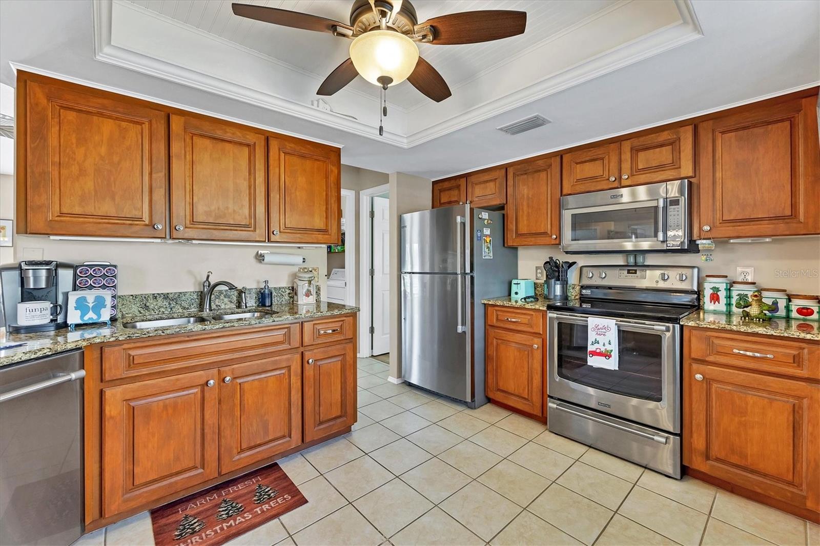 Image 9 of 33 For 9266 Carnation Avenue