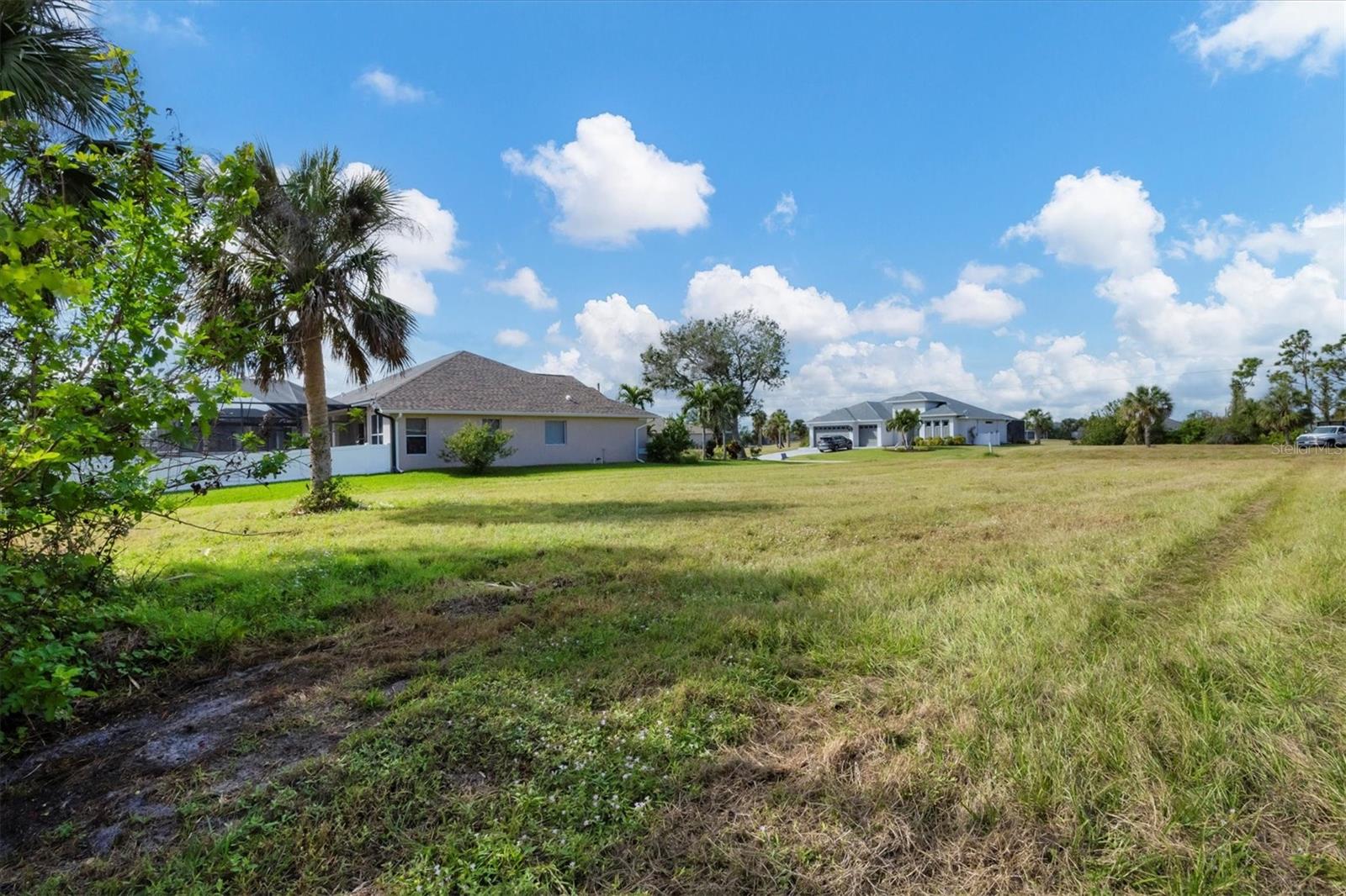 Image 11 of 22 For 74 Long Meadow Court