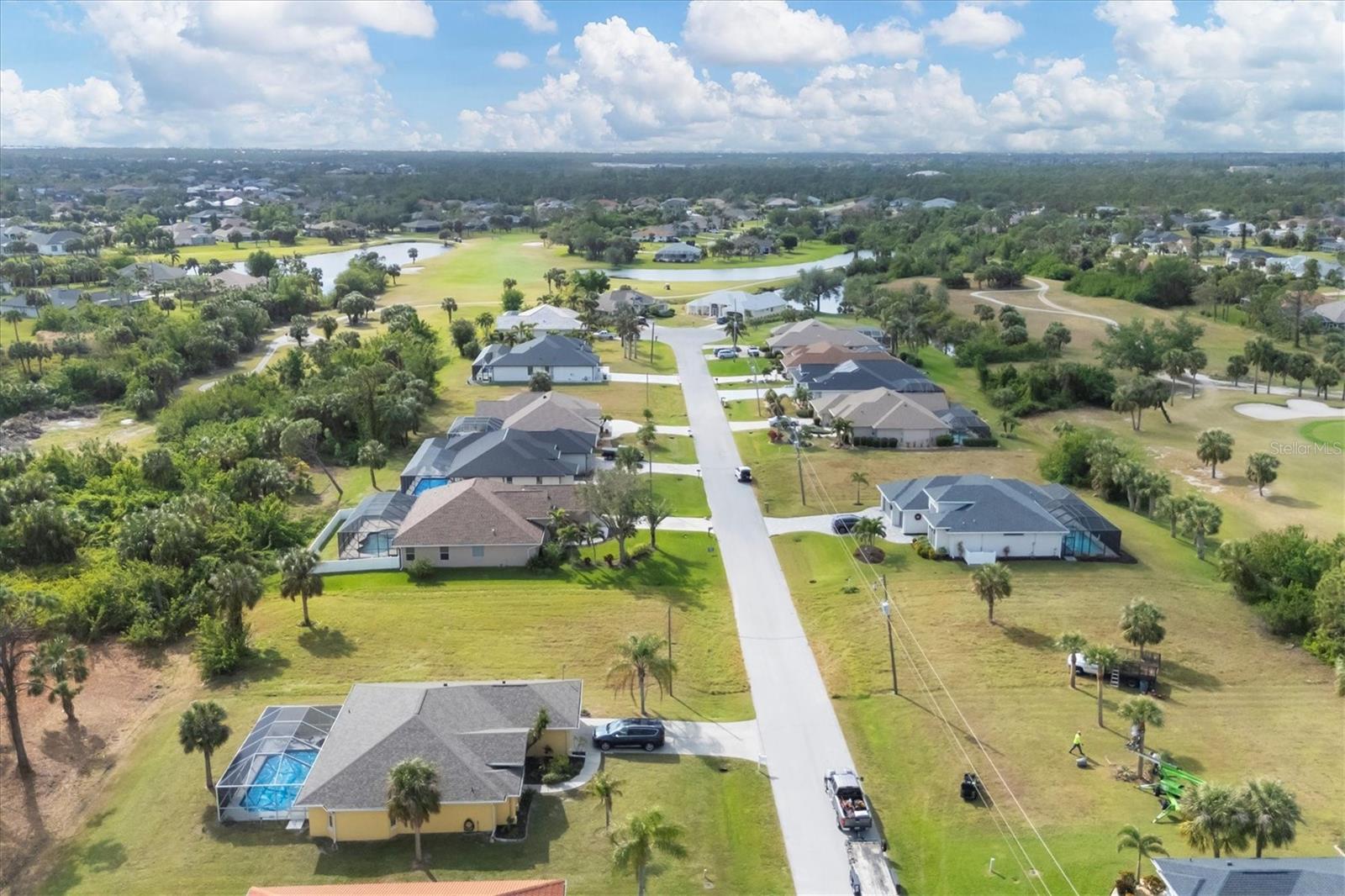 Image 18 of 22 For 74 Long Meadow Court