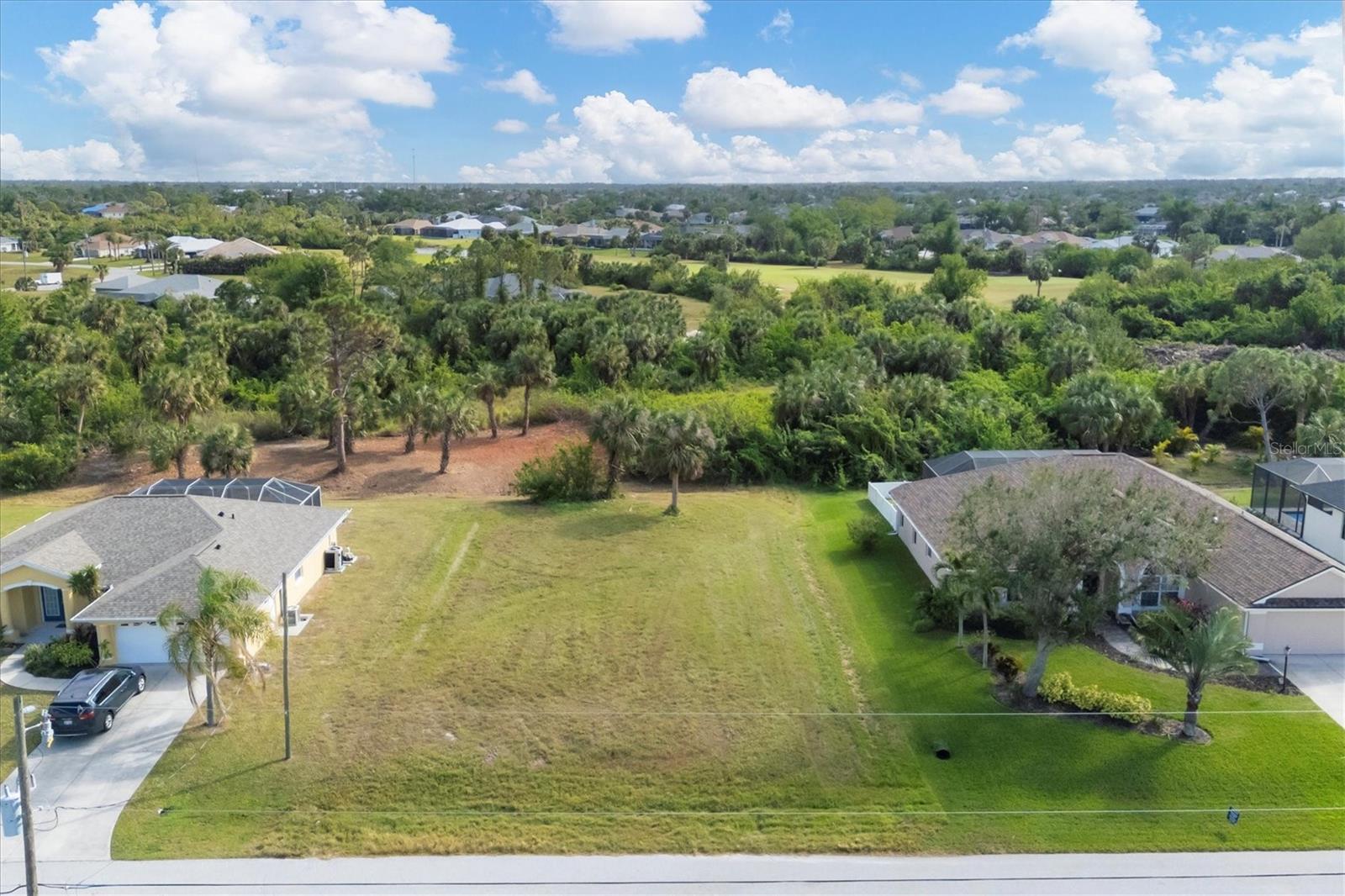 Image 4 of 22 For 74 Long Meadow Court