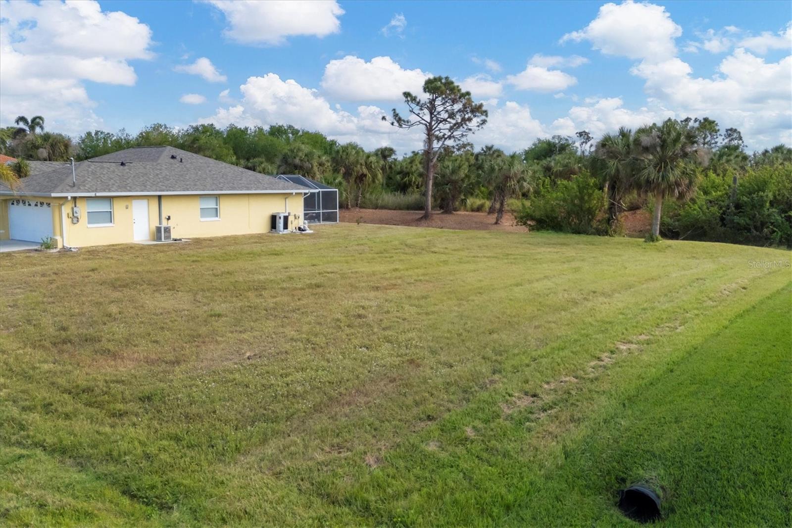 Image 6 of 22 For 74 Long Meadow Court
