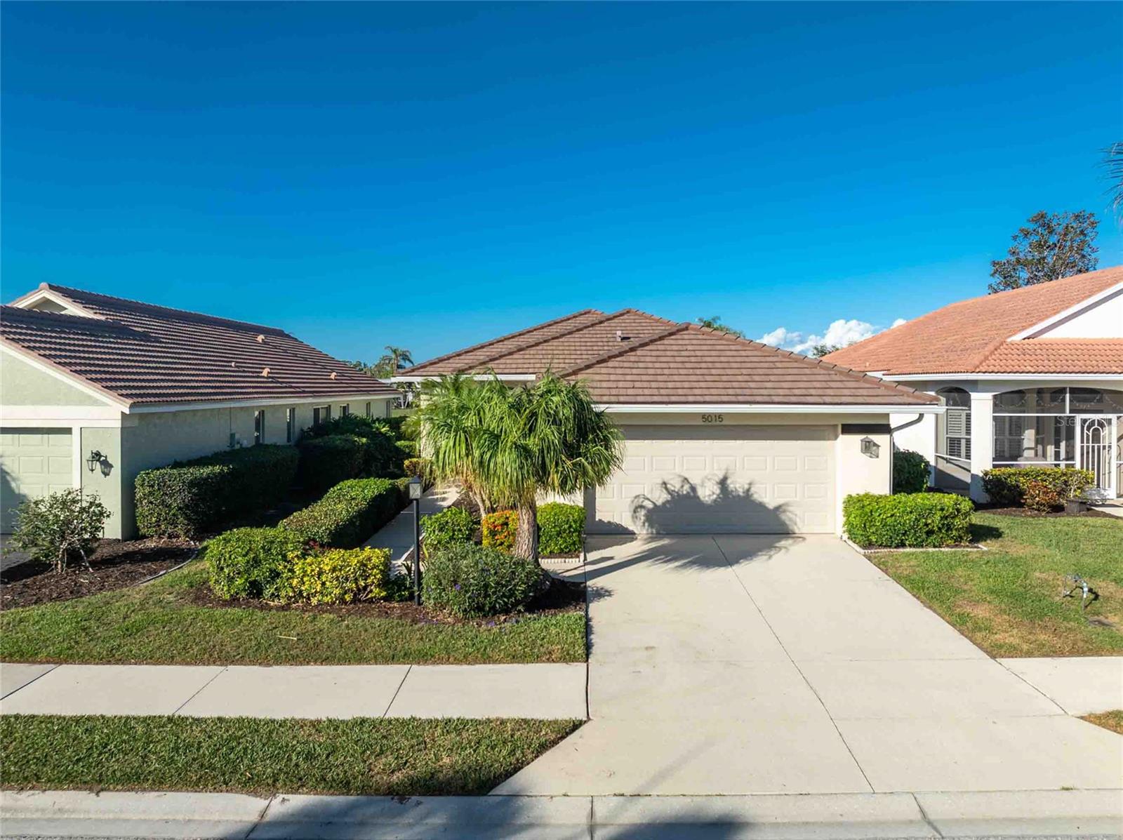 Details for 5015 Seagrass Drive, VENICE, FL 34293