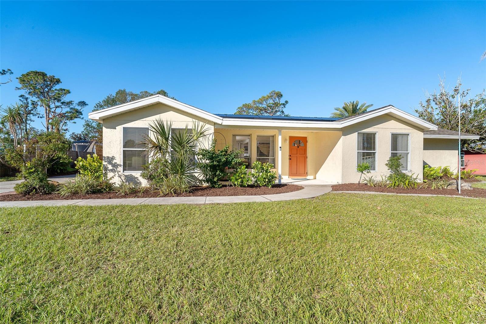 Details for 5868 Denison Drive, VENICE, FL 34293