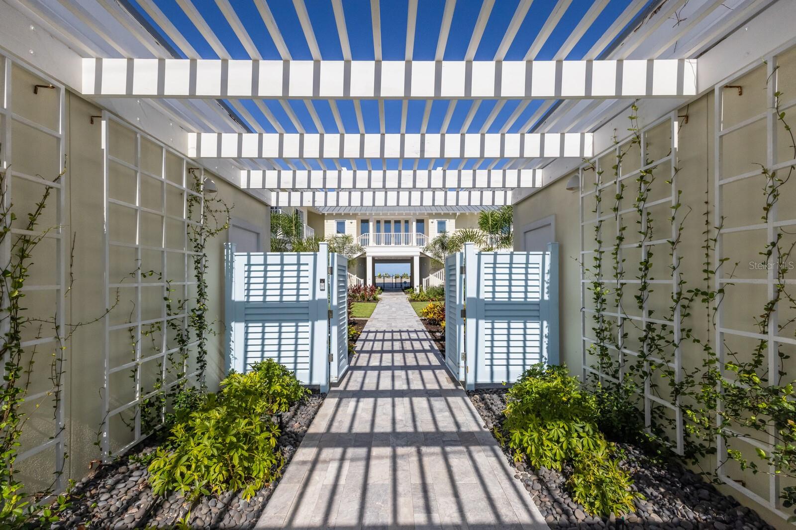 Image 67 of 100 For 2031 Shore Lane