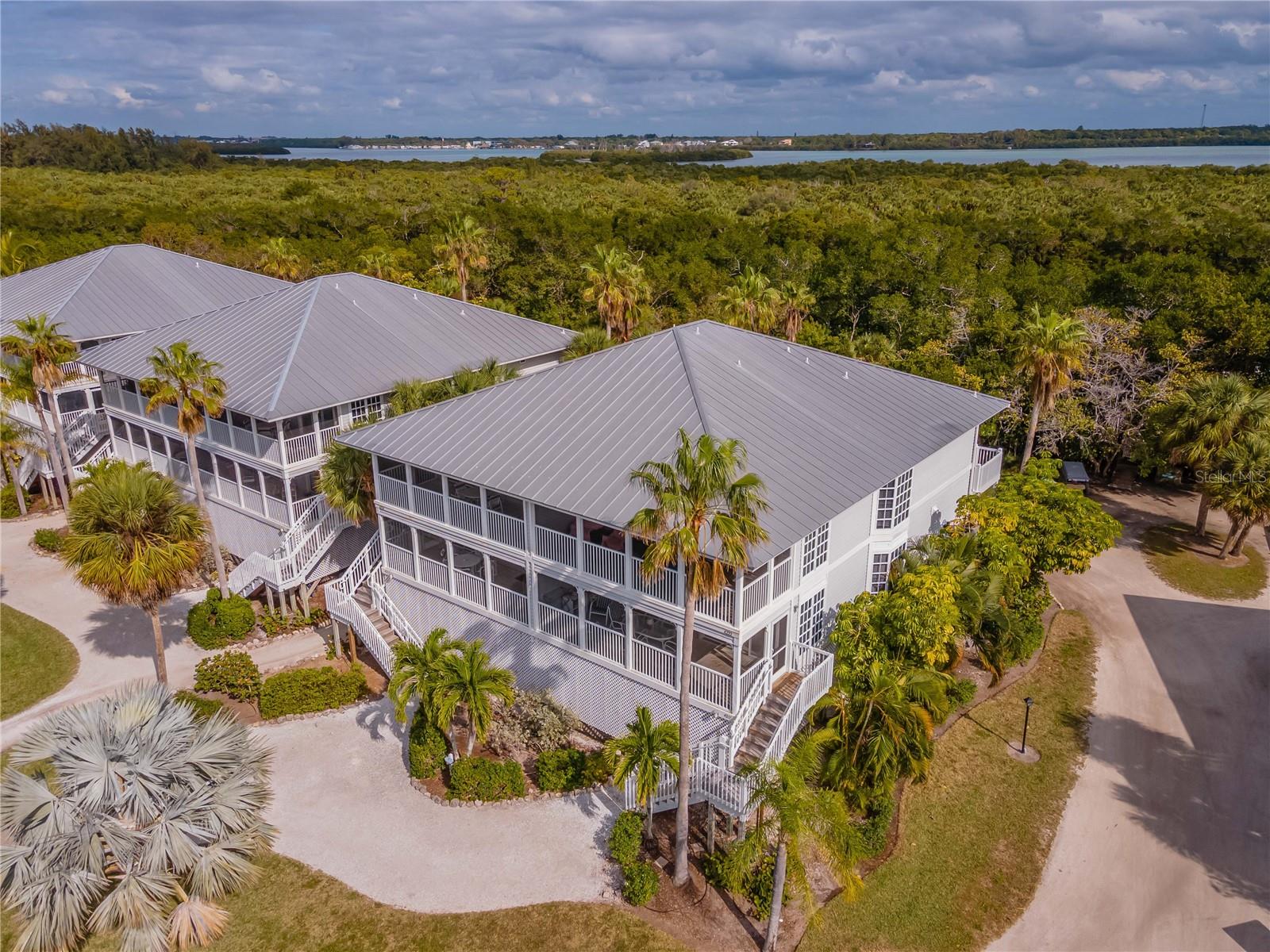 Image 2 of 8 For 7201 Rum Bay Drive 4111d