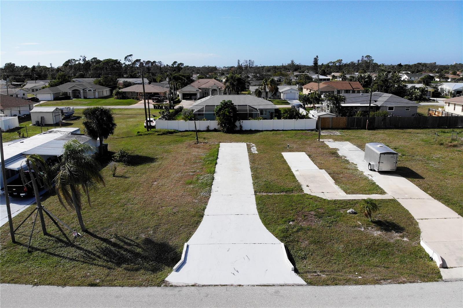 Image 3 of 17 For 1426 Ibis Drive