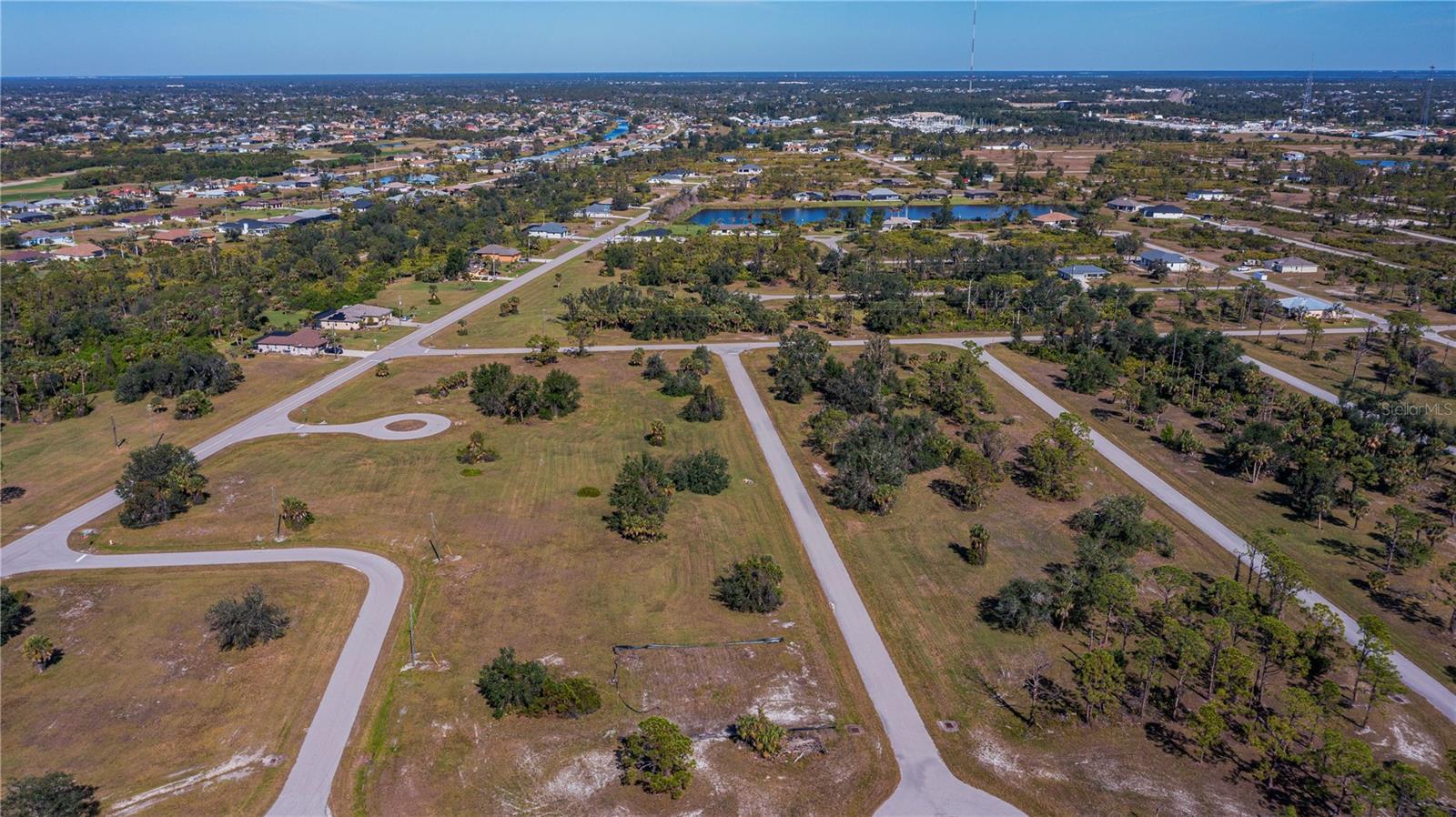 Image 17 of 21 For 12 Topside Road