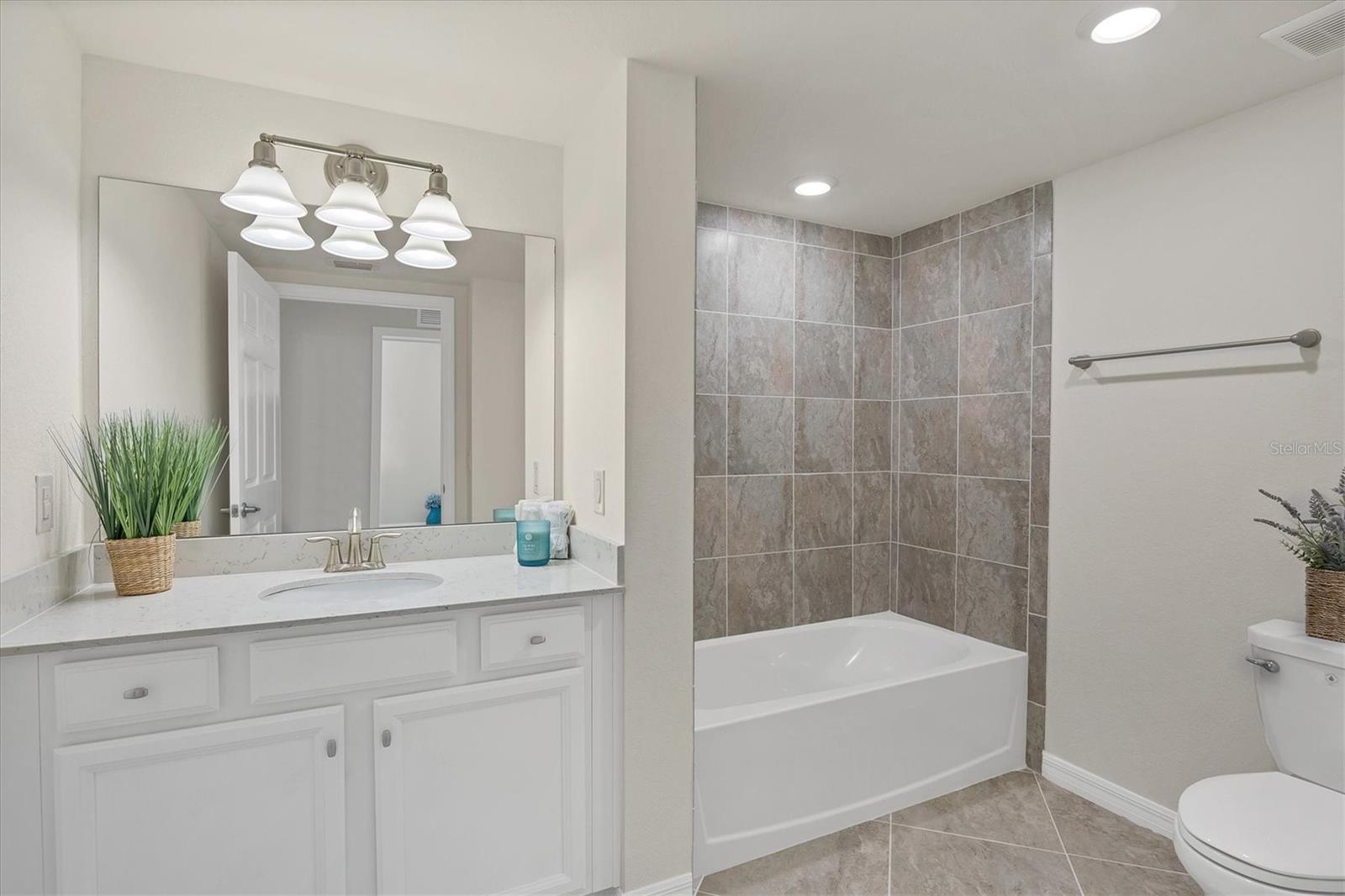 Image 10 of 56 For 12580 Ghiberti Cir  101