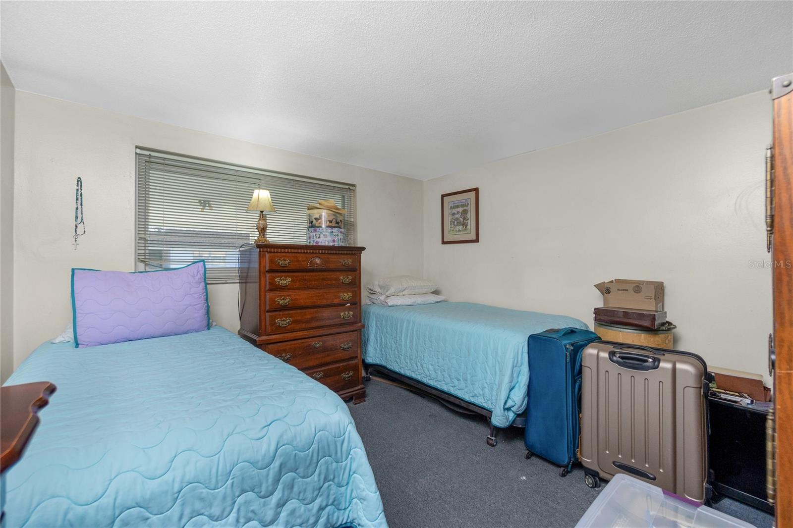 Image 22 of 43 For 672 Circlewood Drive V9