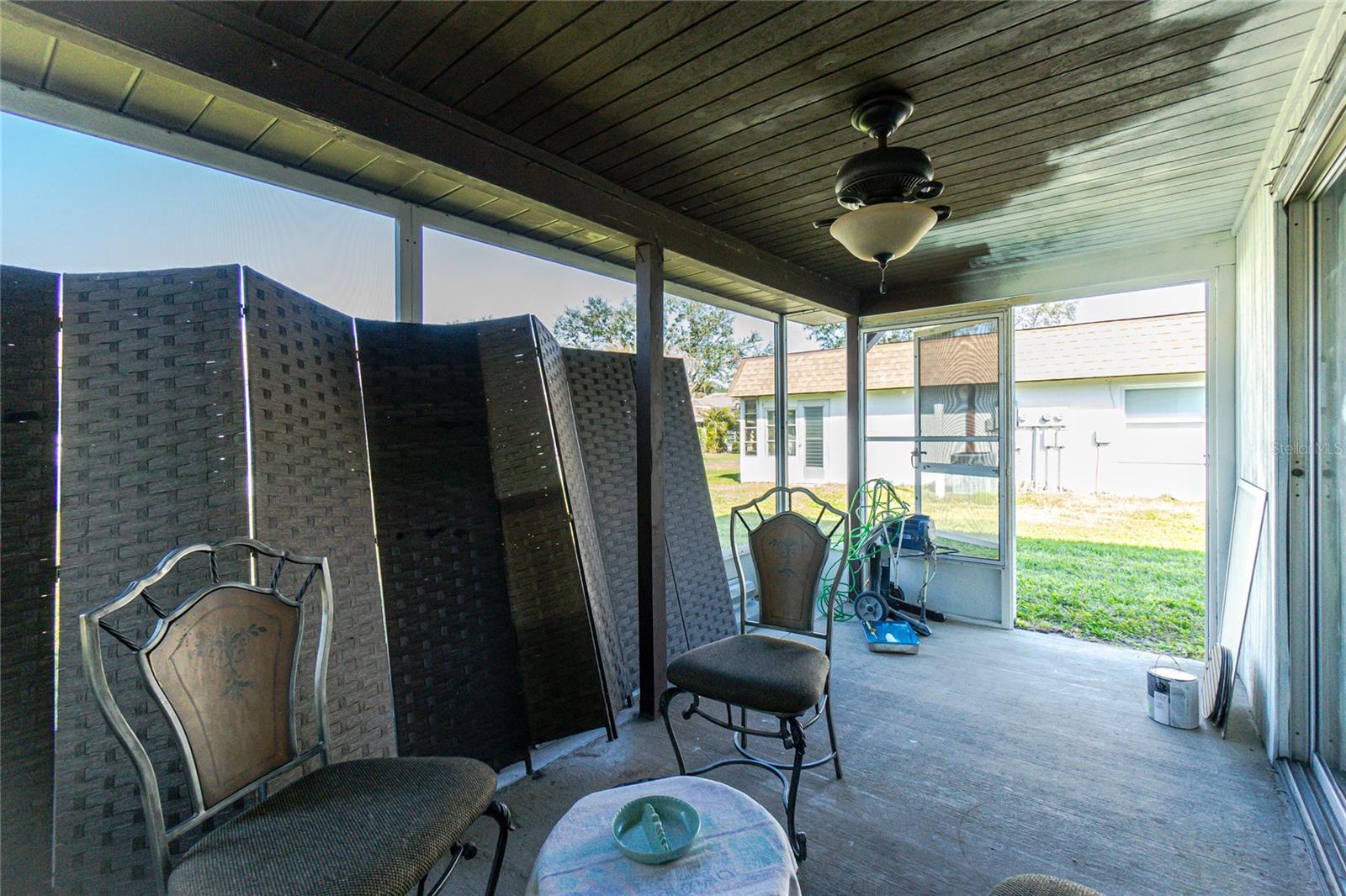 Image 26 of 43 For 672 Circlewood Drive V9