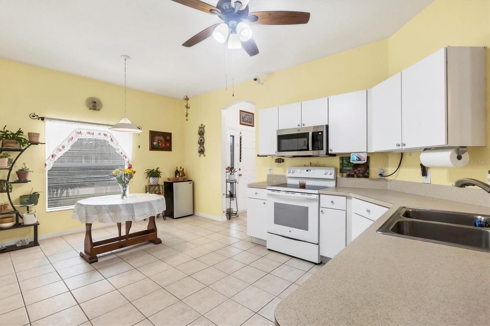 Image 14 of 48 For 6153 Pennell Street