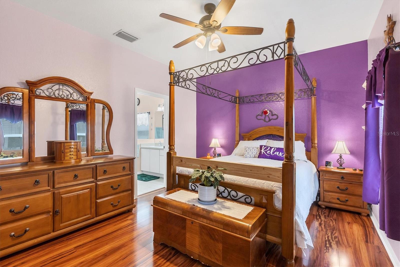 Image 20 of 48 For 6153 Pennell Street