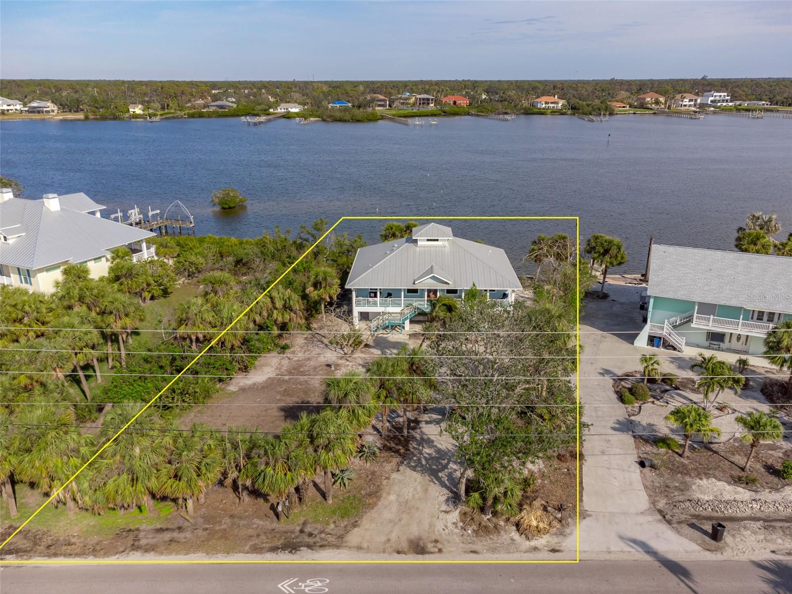 Image 2 of 60 For 8245 Manasota Key Road