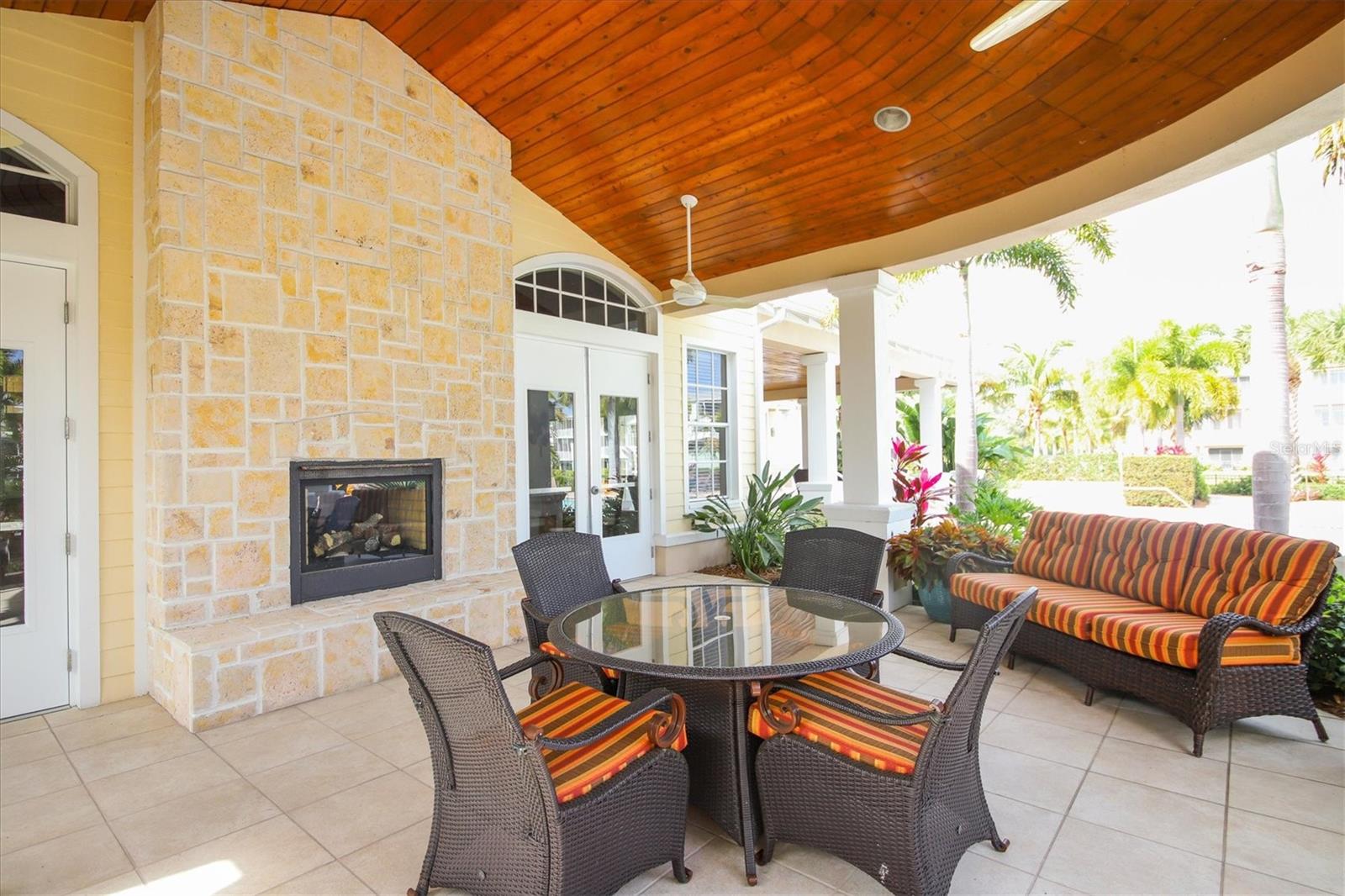 Image 41 of 47 For 10360 Longshore Road 66