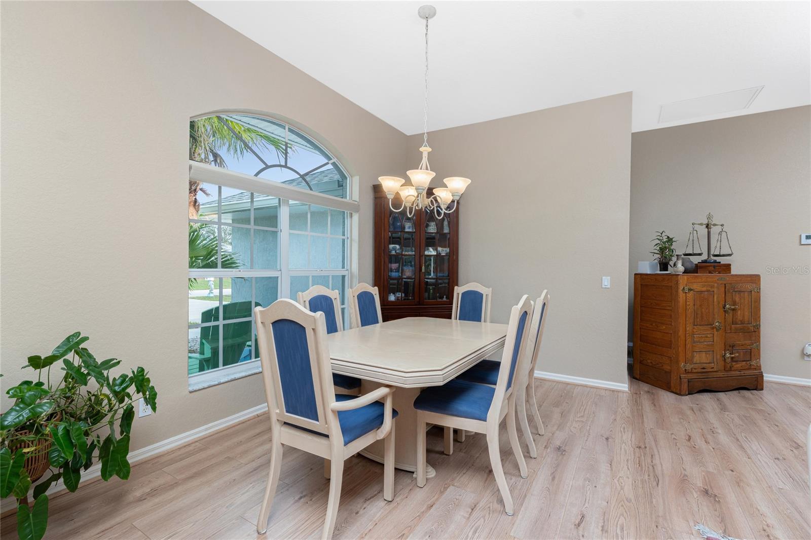 Image 5 of 54 For 60 White Marsh Lane