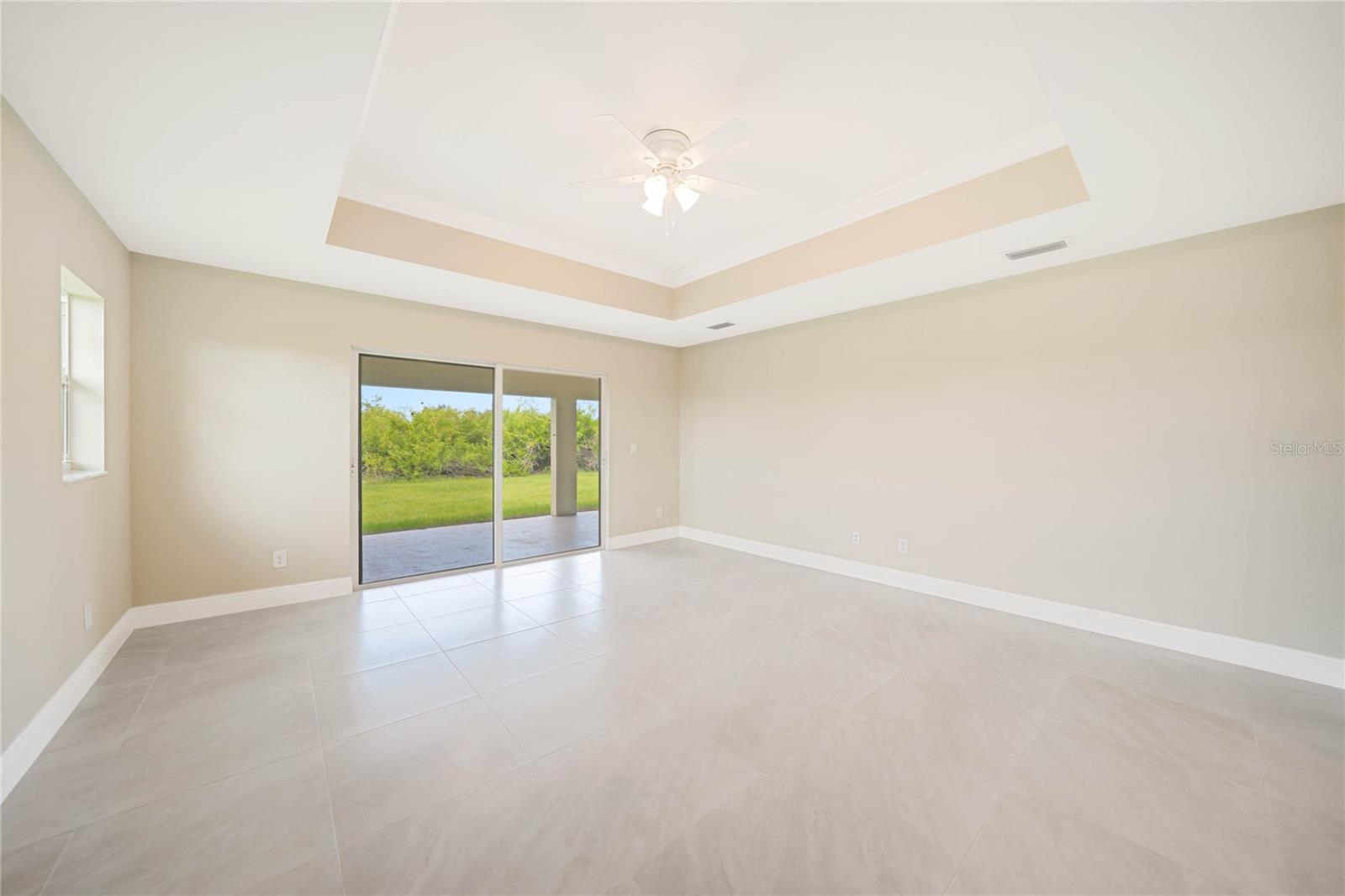 Image 22 of 41 For 14291 Ingraham Boulevard