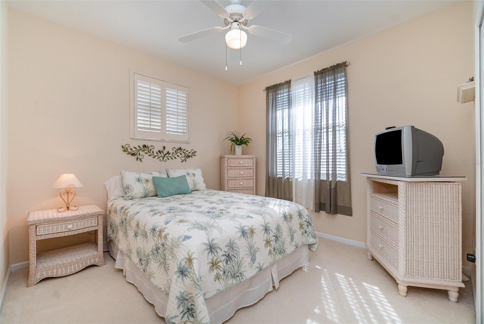 Image 17 of 52 For 3323 Grand Vista Court 201