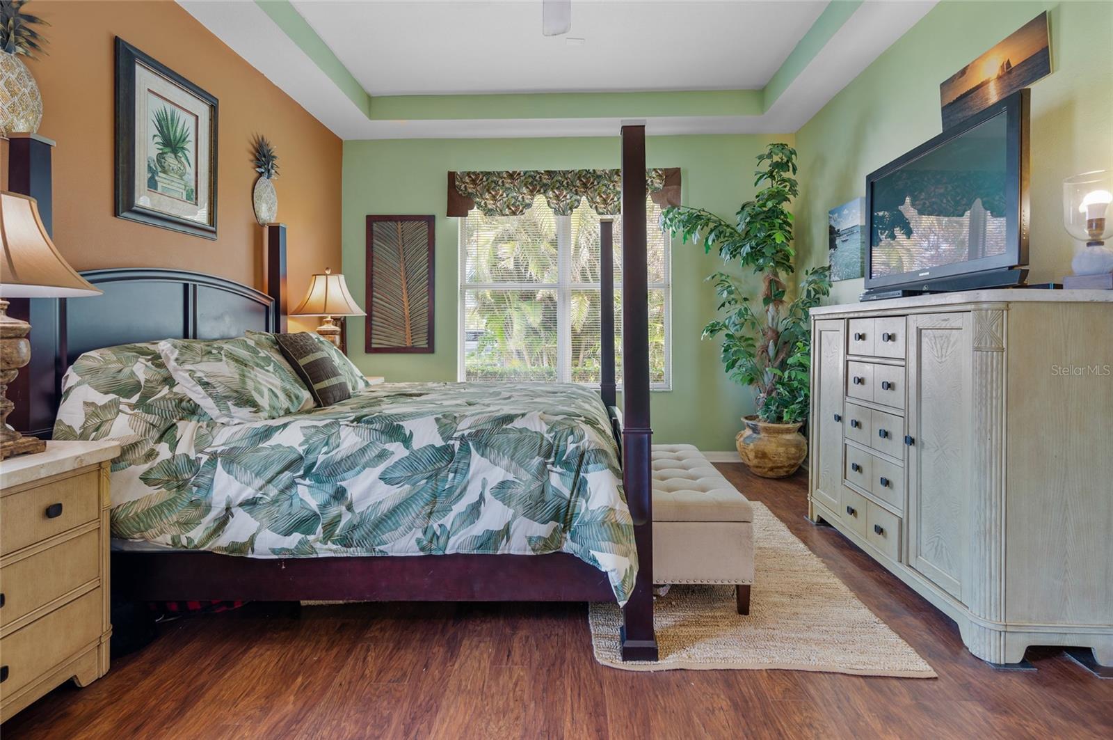 Image 19 of 54 For 5560 Club View Lane