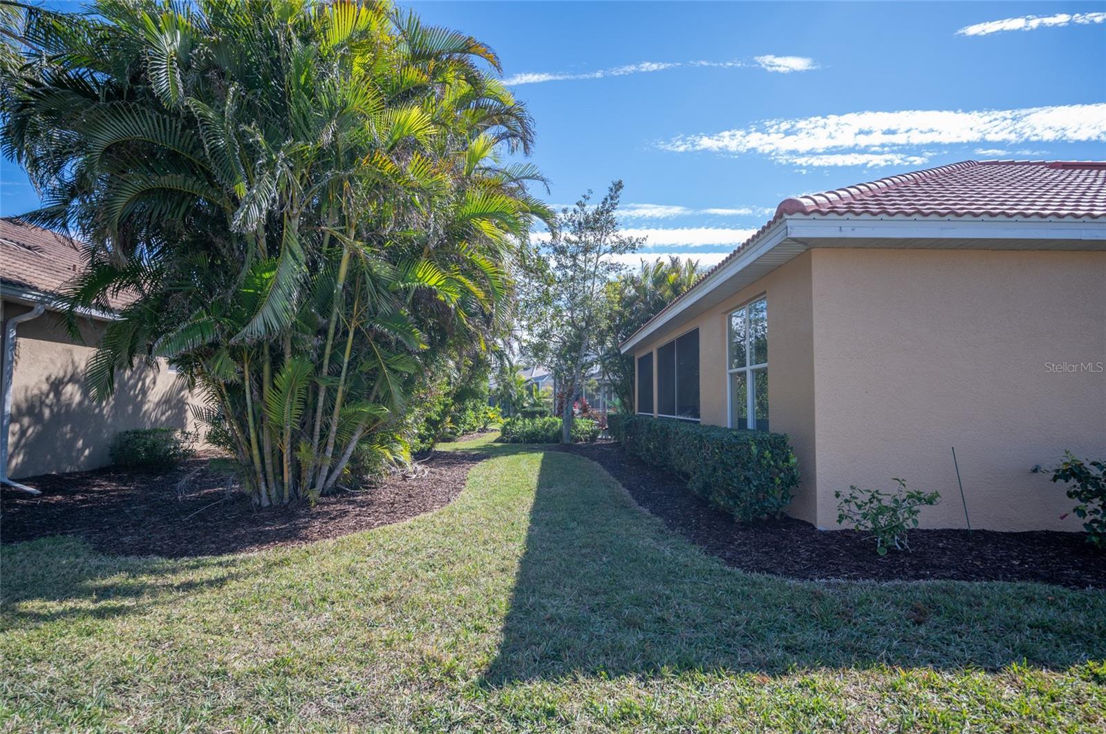Image 32 of 54 For 5560 Club View Lane