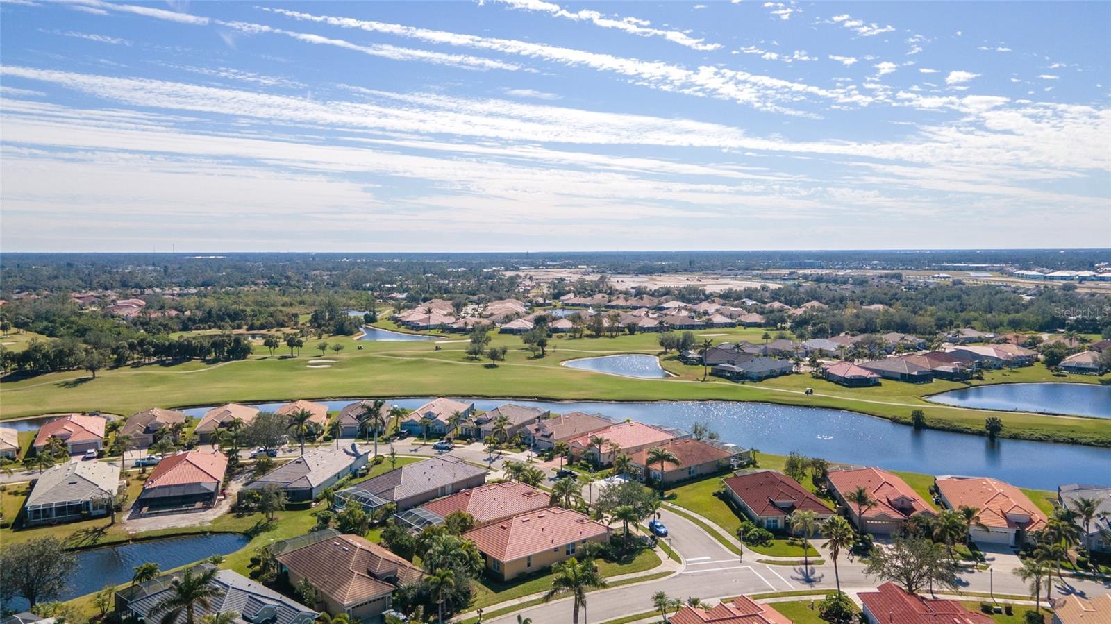 Image 39 of 54 For 5560 Club View Lane