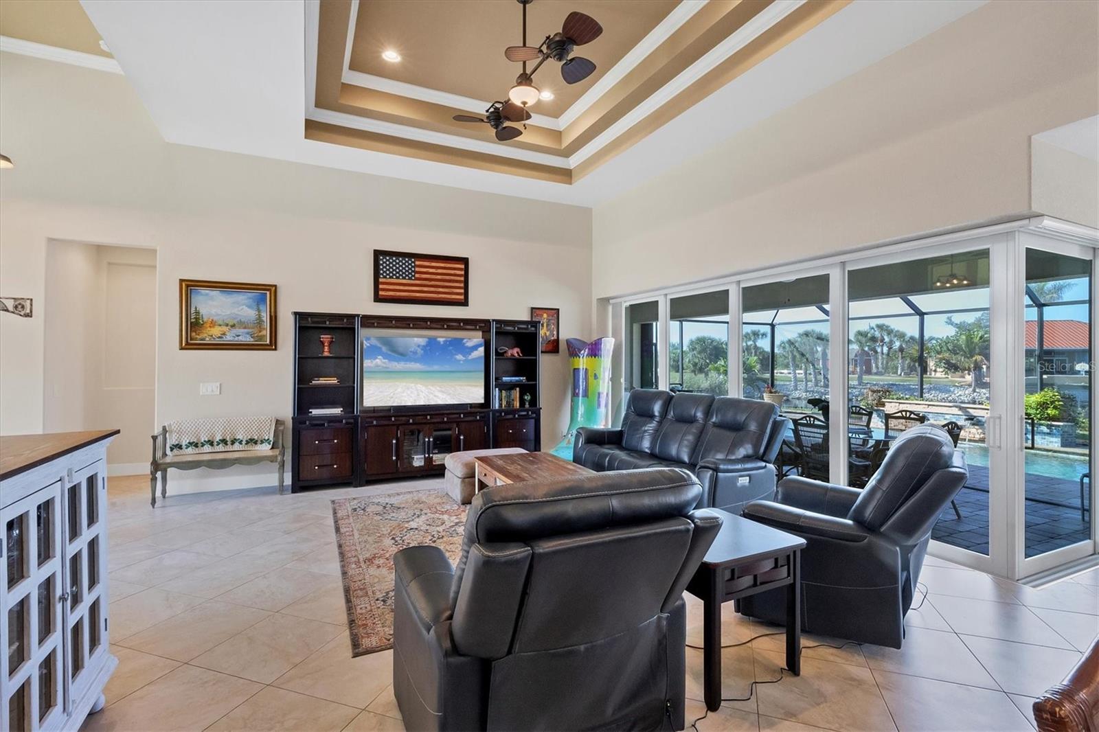 Image 9 of 41 For 9676 Singer Circle