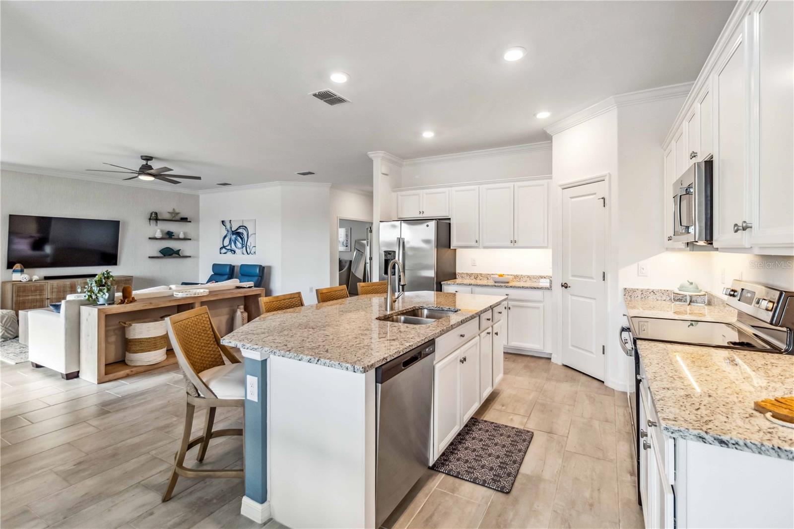 Image 19 of 100 For 24269 Spartina Drive