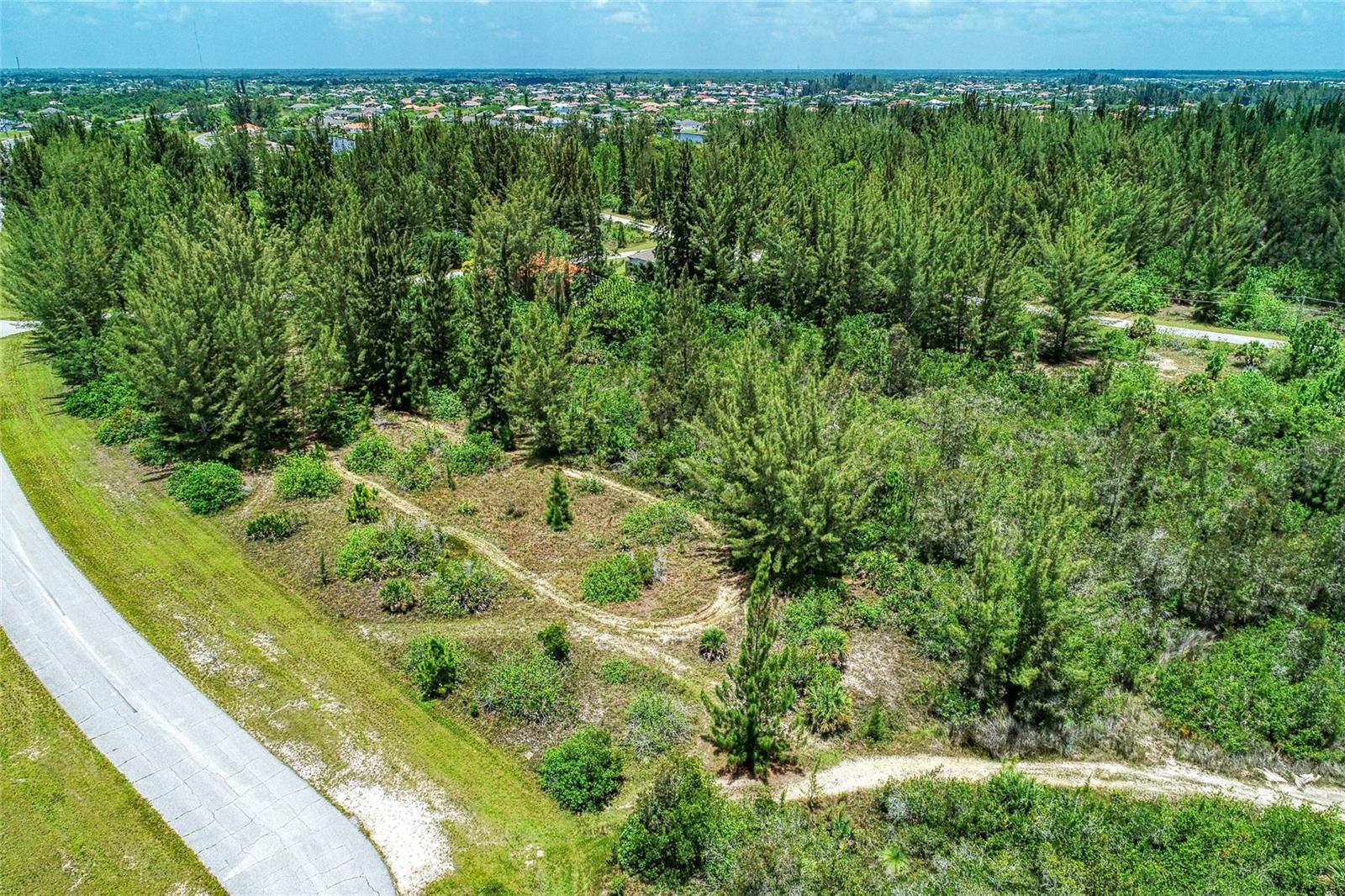Image 40 of 52 For 15286 Ingraham Boulevard