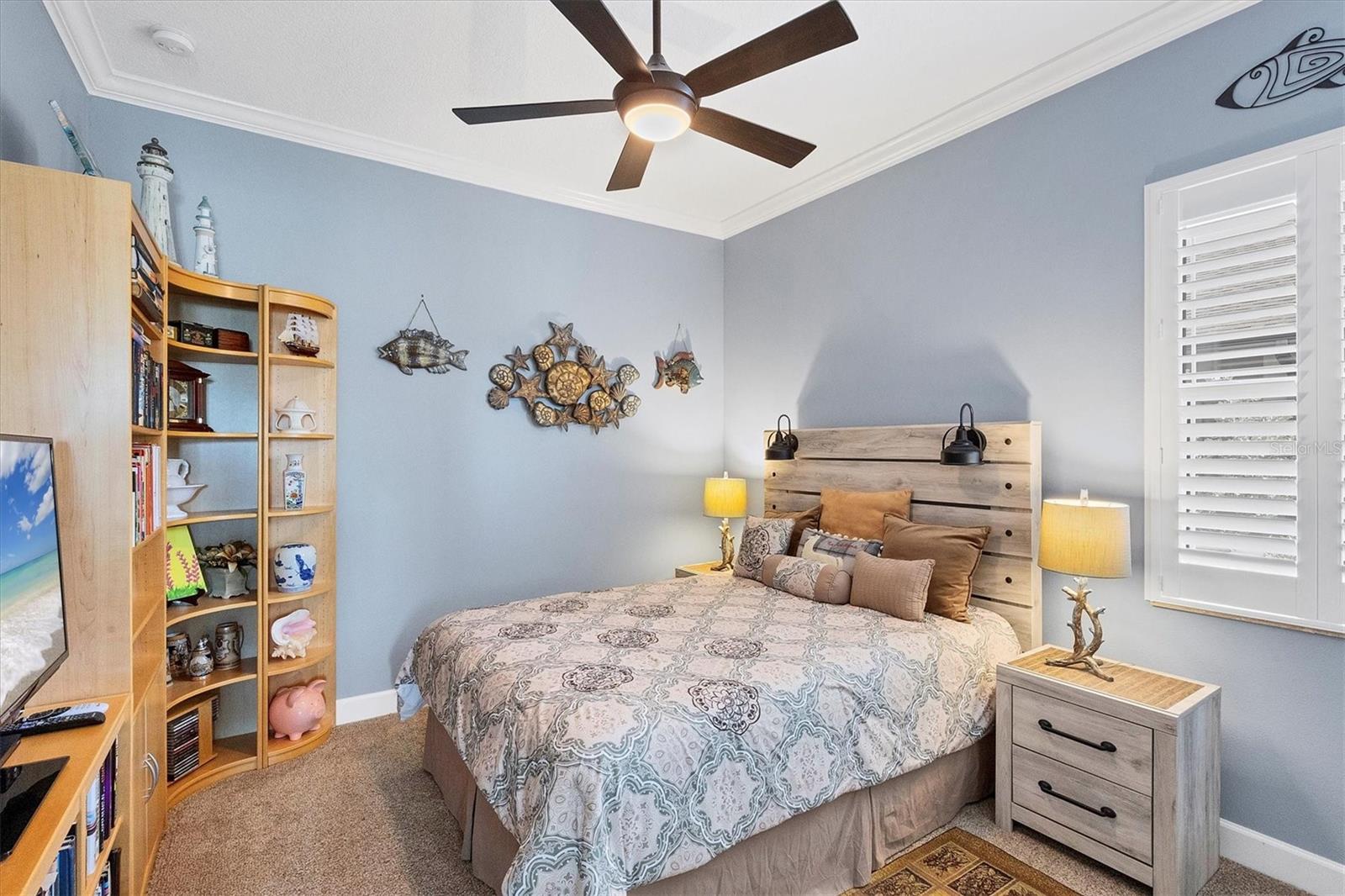 Image 21 of 46 For 15610 Seafoam Circle