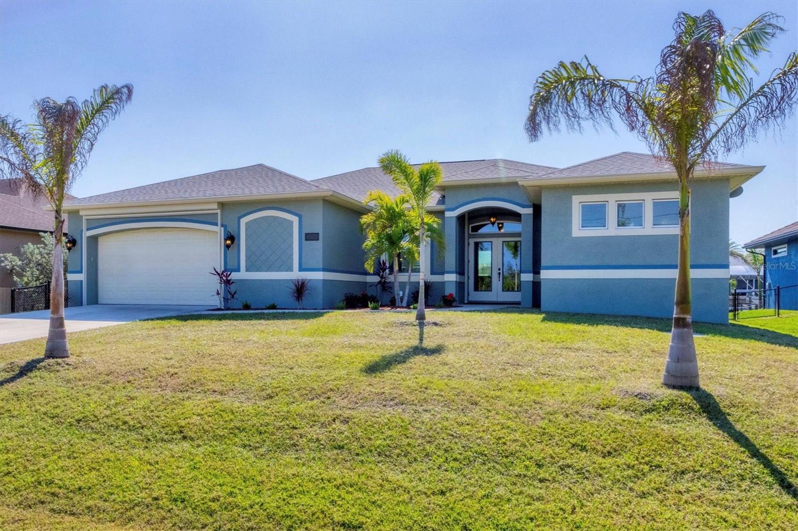 Image 4 of 46 For 15610 Seafoam Circle