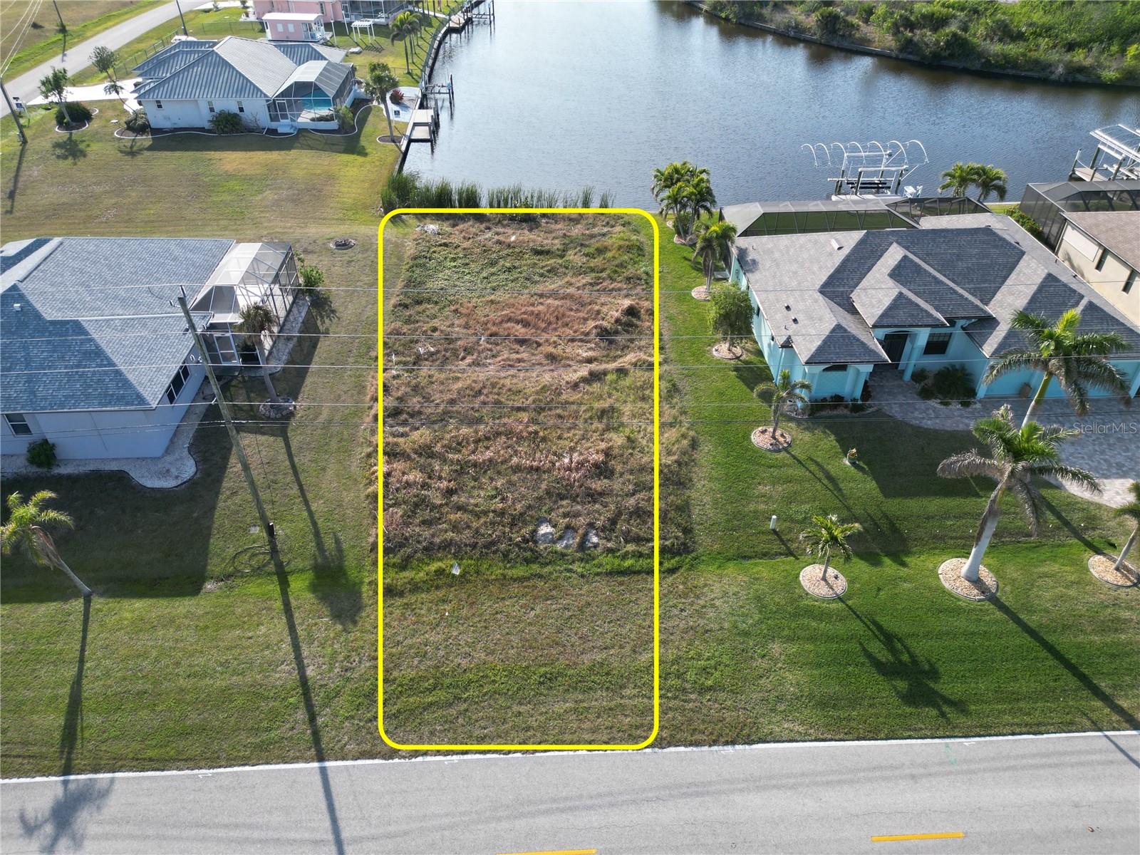 Image 3 of 9 For 8909 St Paul Drive