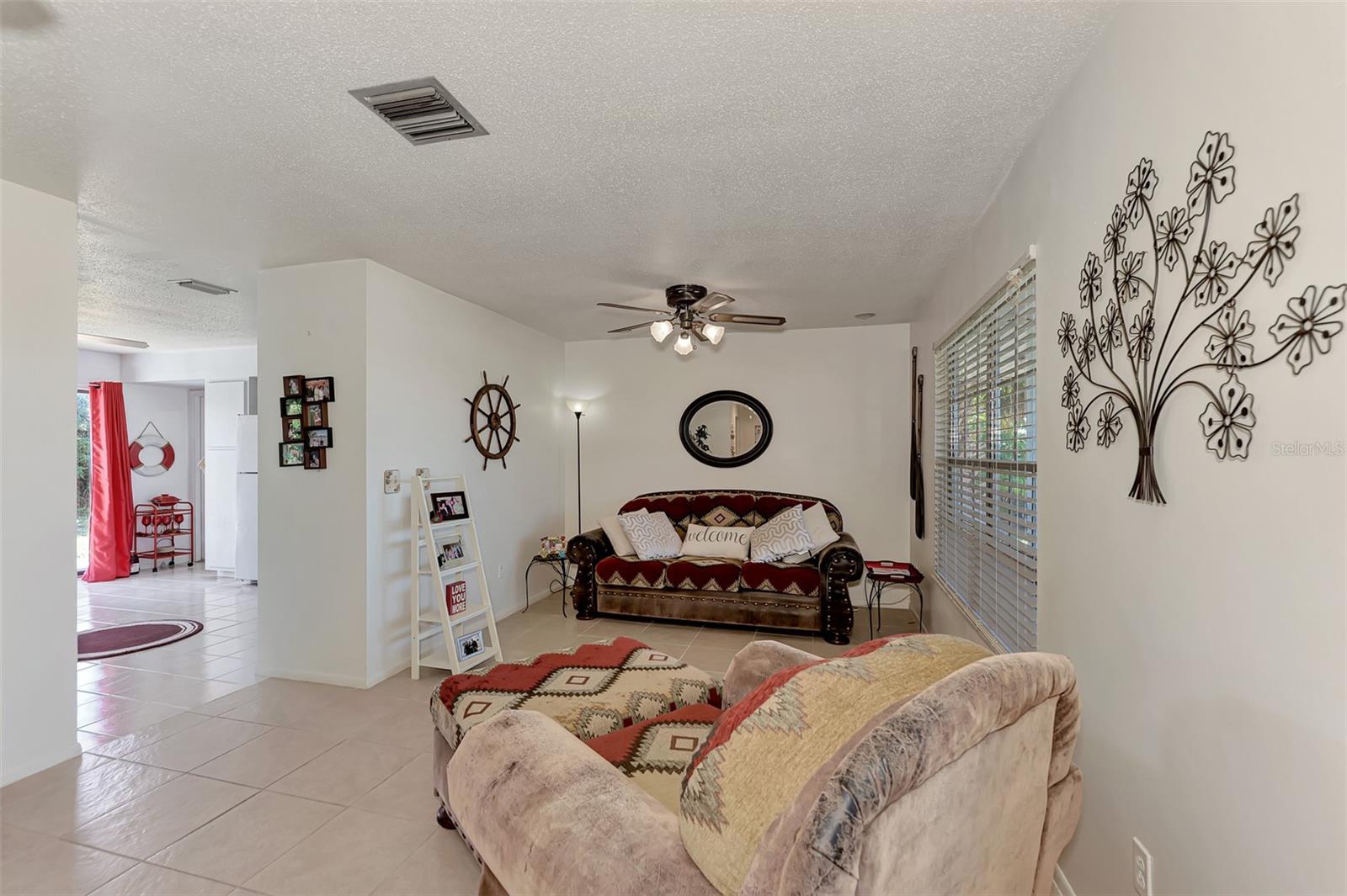 Image 19 of 53 For 6522 Coliseum Boulevard