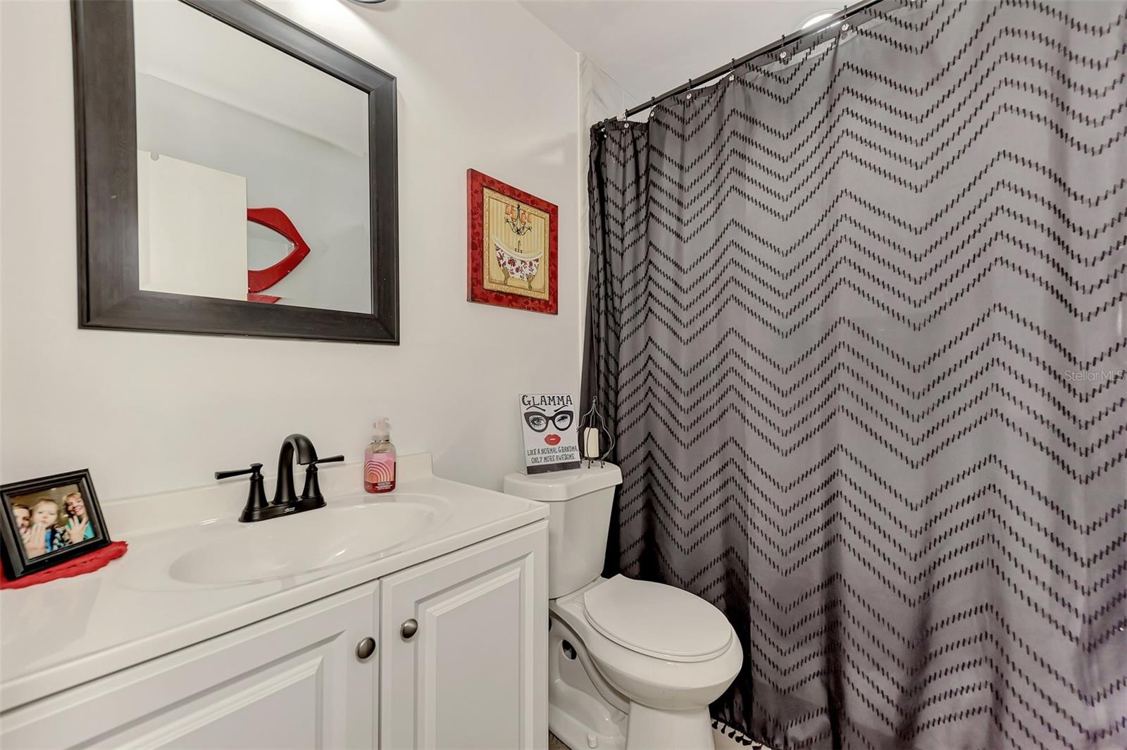 Image 32 of 53 For 6522 Coliseum Boulevard